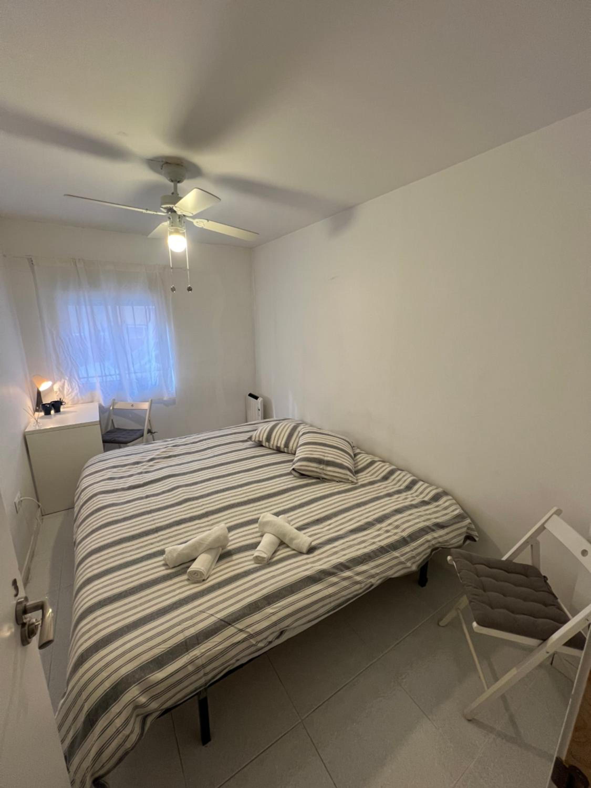 Habitación doble con baño compartido