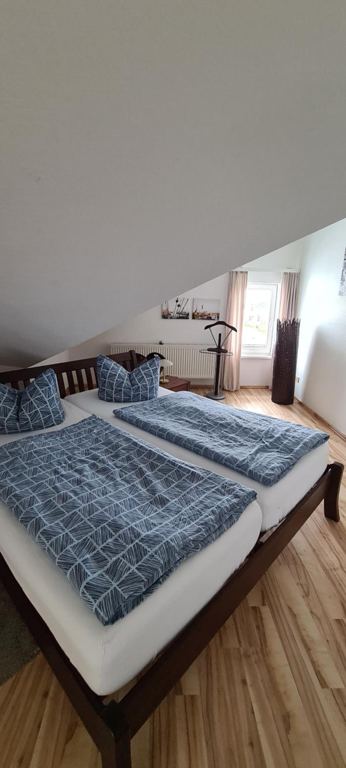 Apartment with Balcony photo 3