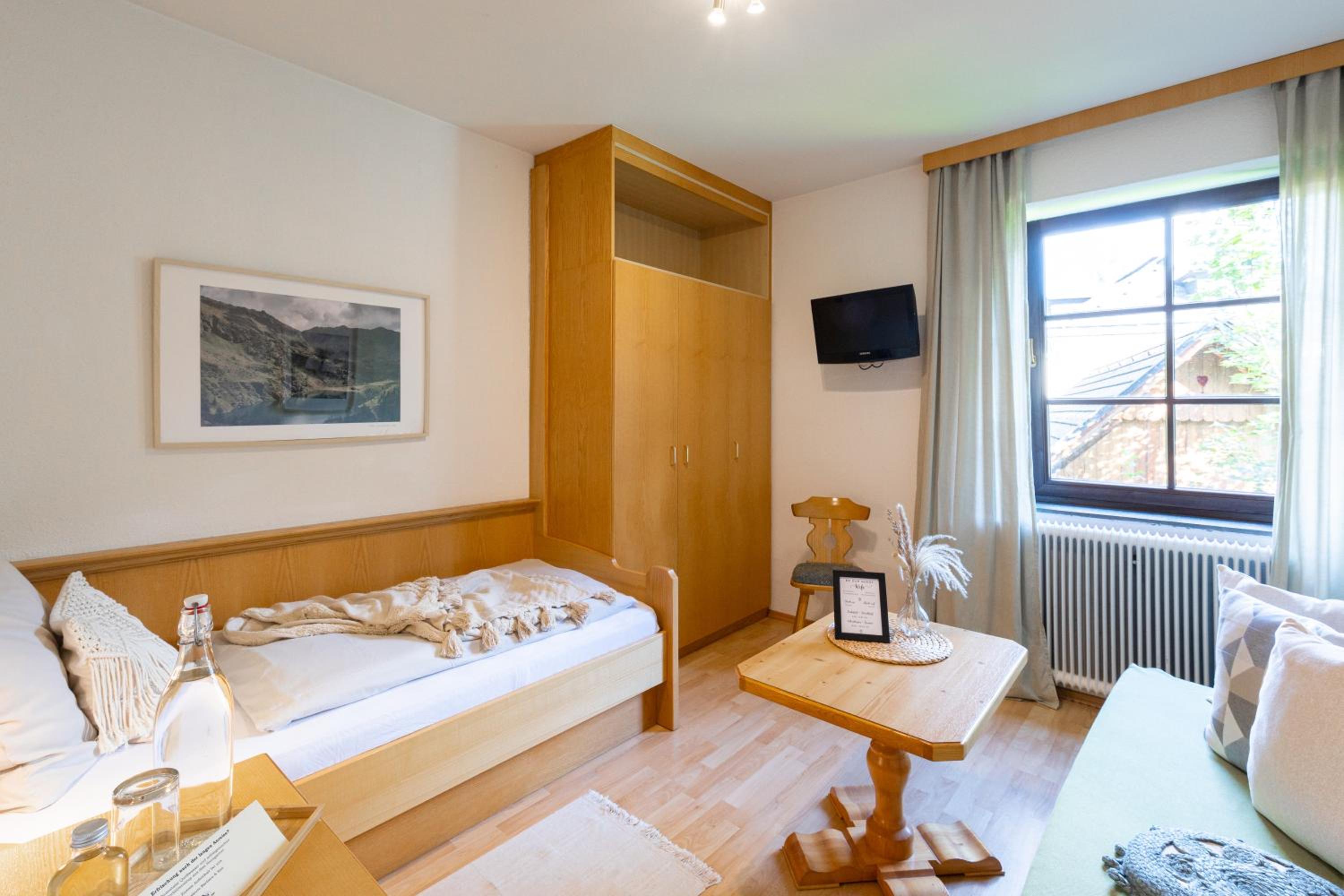 Single Room photo 1