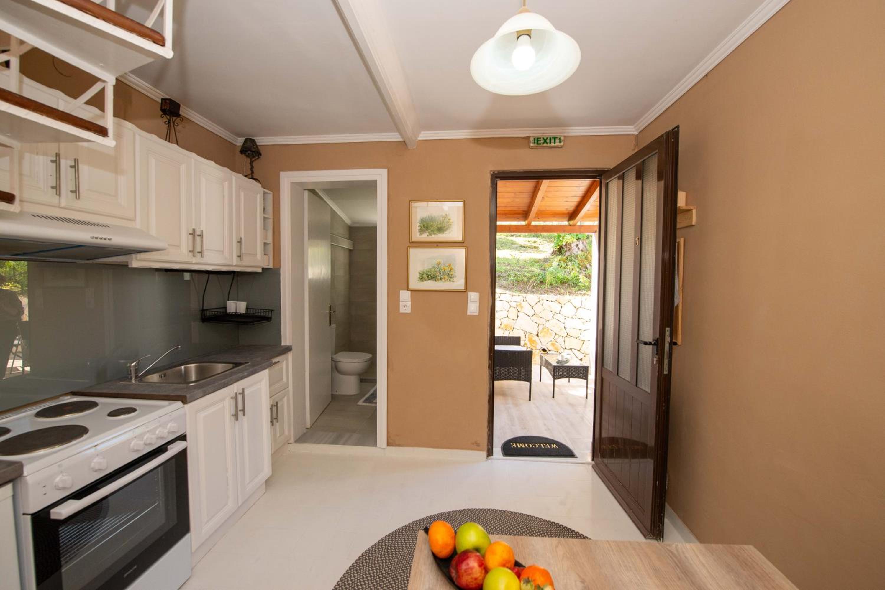 Superior Triple Room photo 3