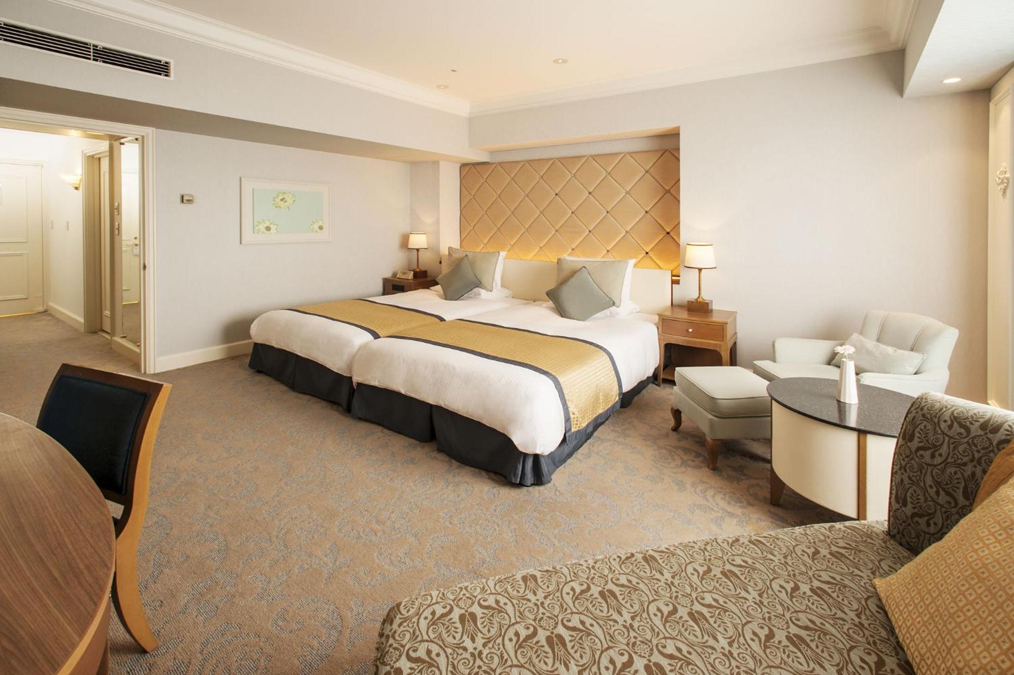 Executive Room - Non-Smoking - Photo 9