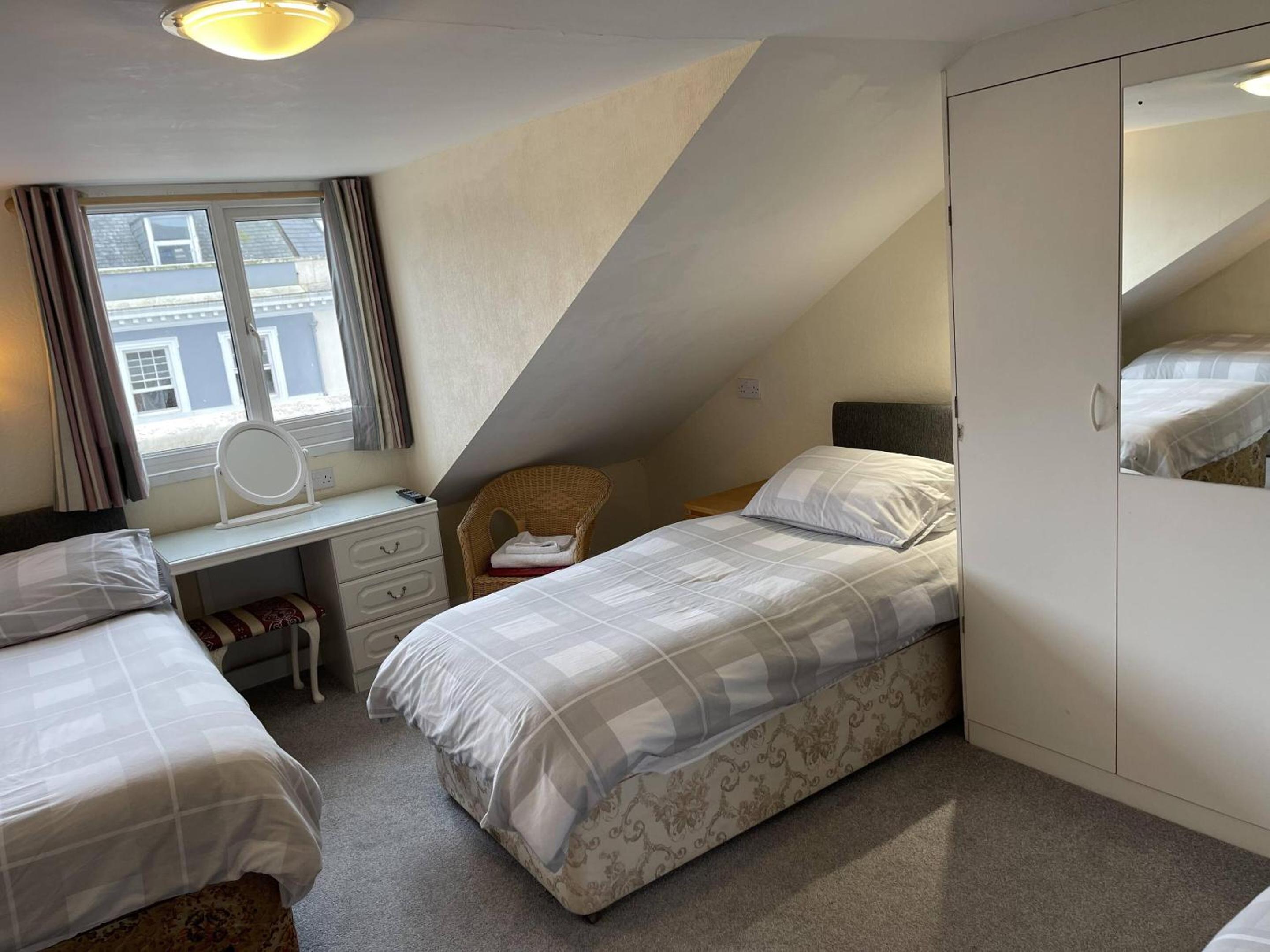 Family Suite - Photo 1