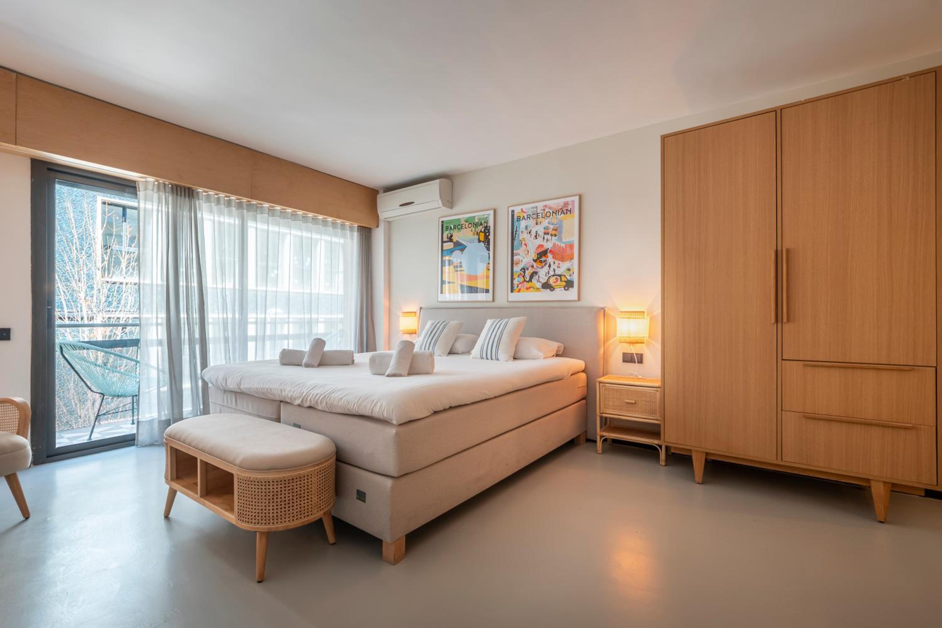 Studio Apartment photo 2