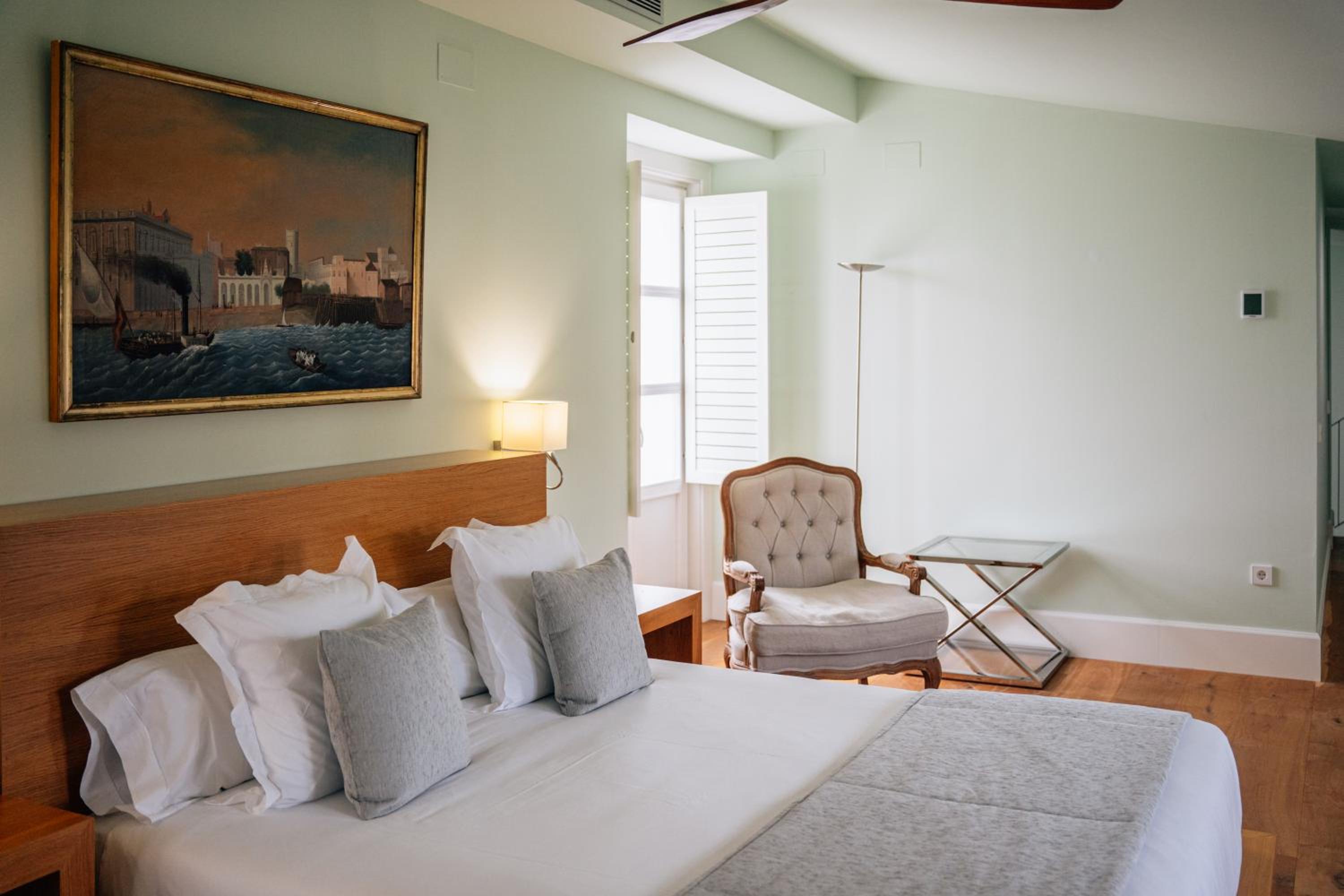 Duplex Suite - Photo 21