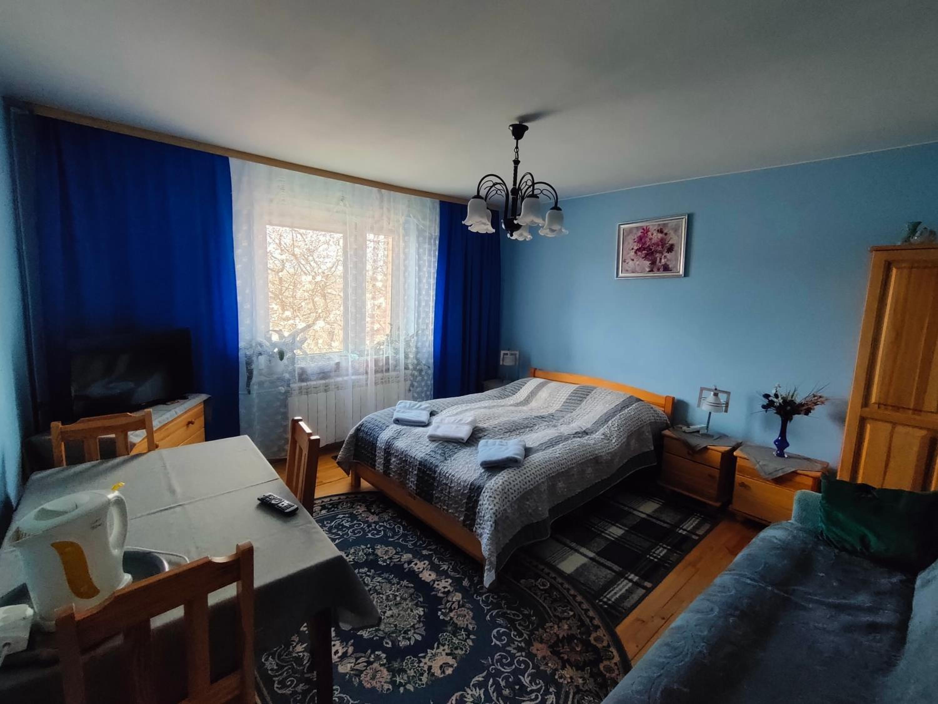 Standard Triple Room with Shared Bathroom photo 1