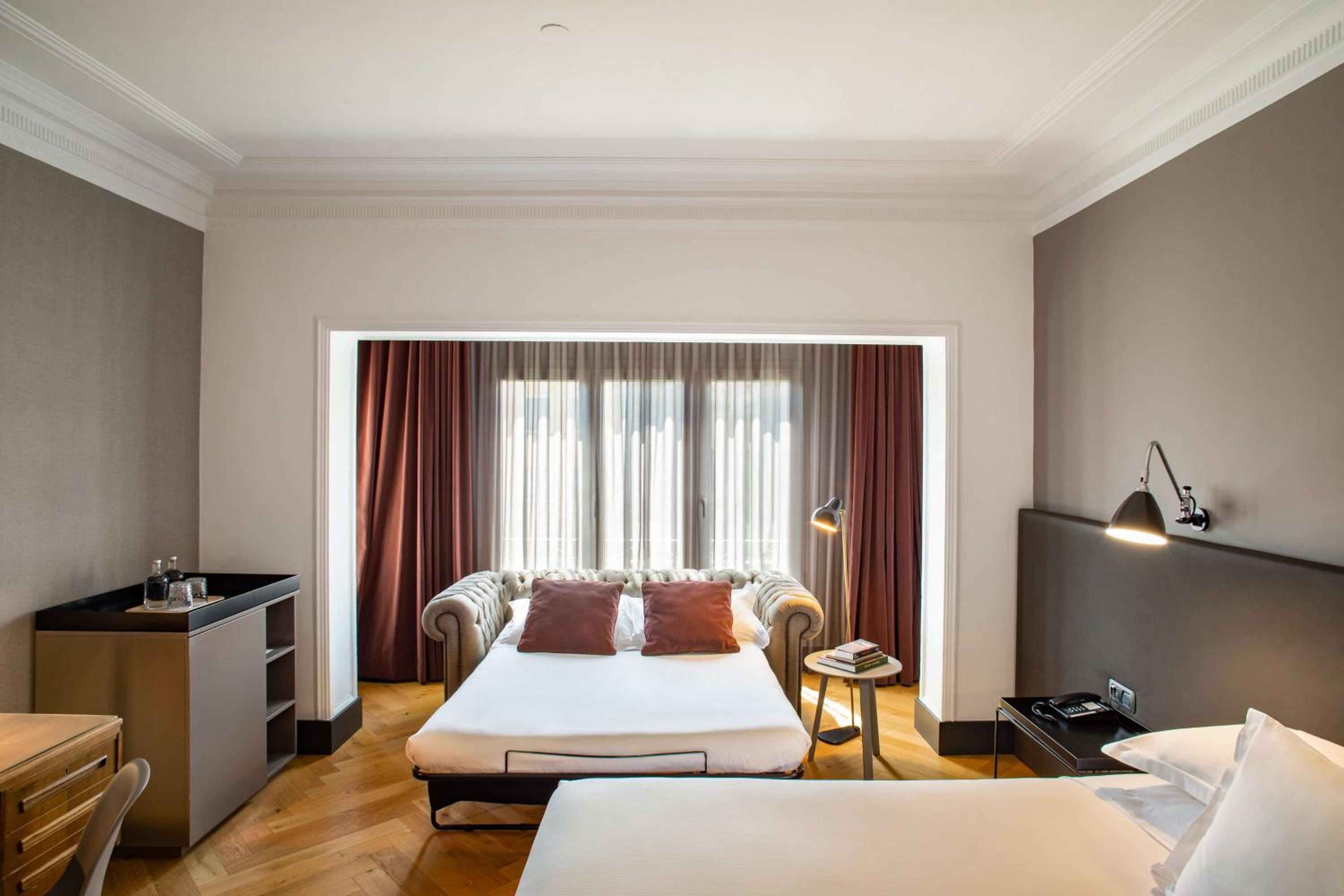 Collection Premium King Room with Sofa Bed