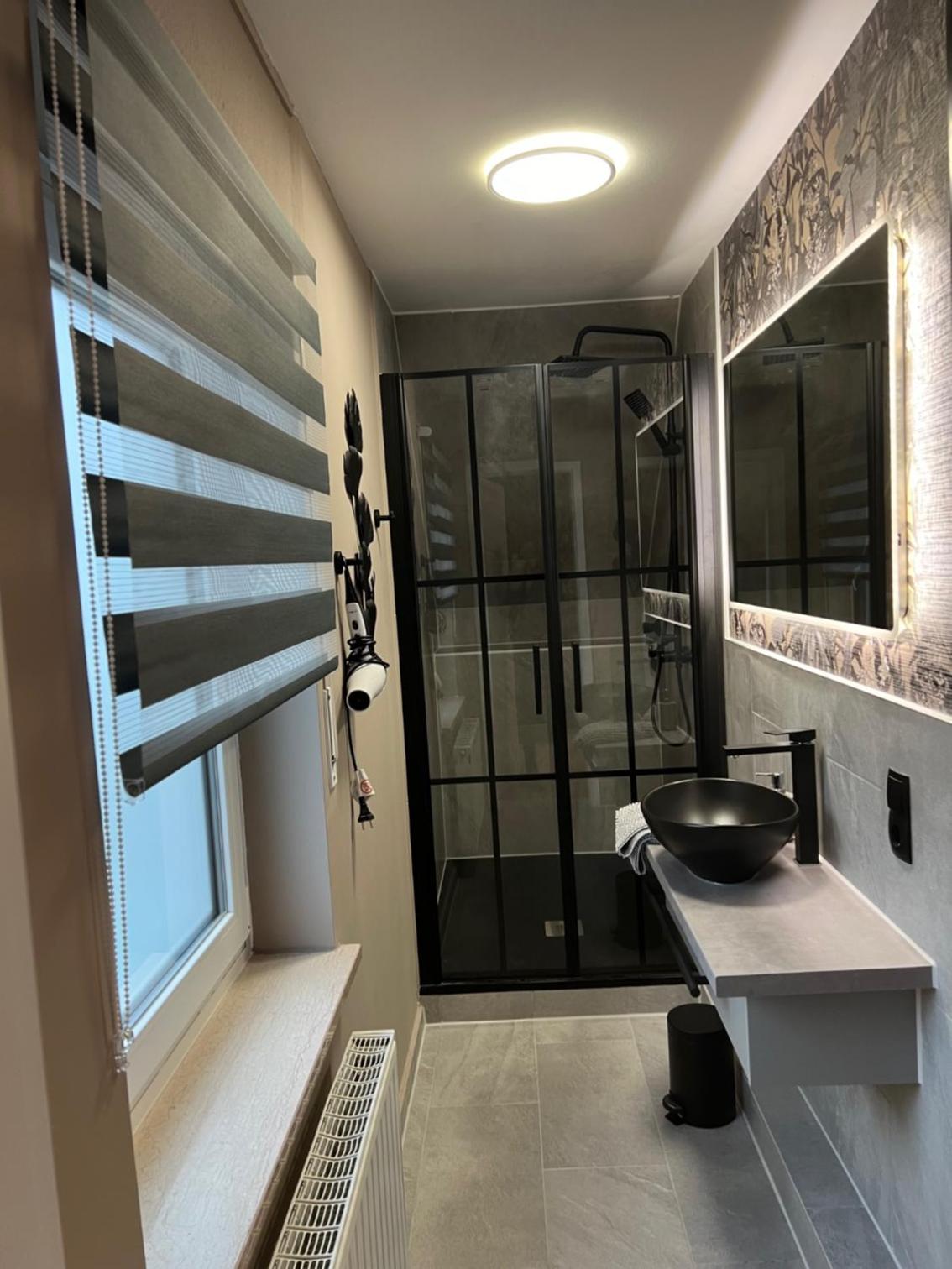 Comfort Triple Room with Shower - Photo 4