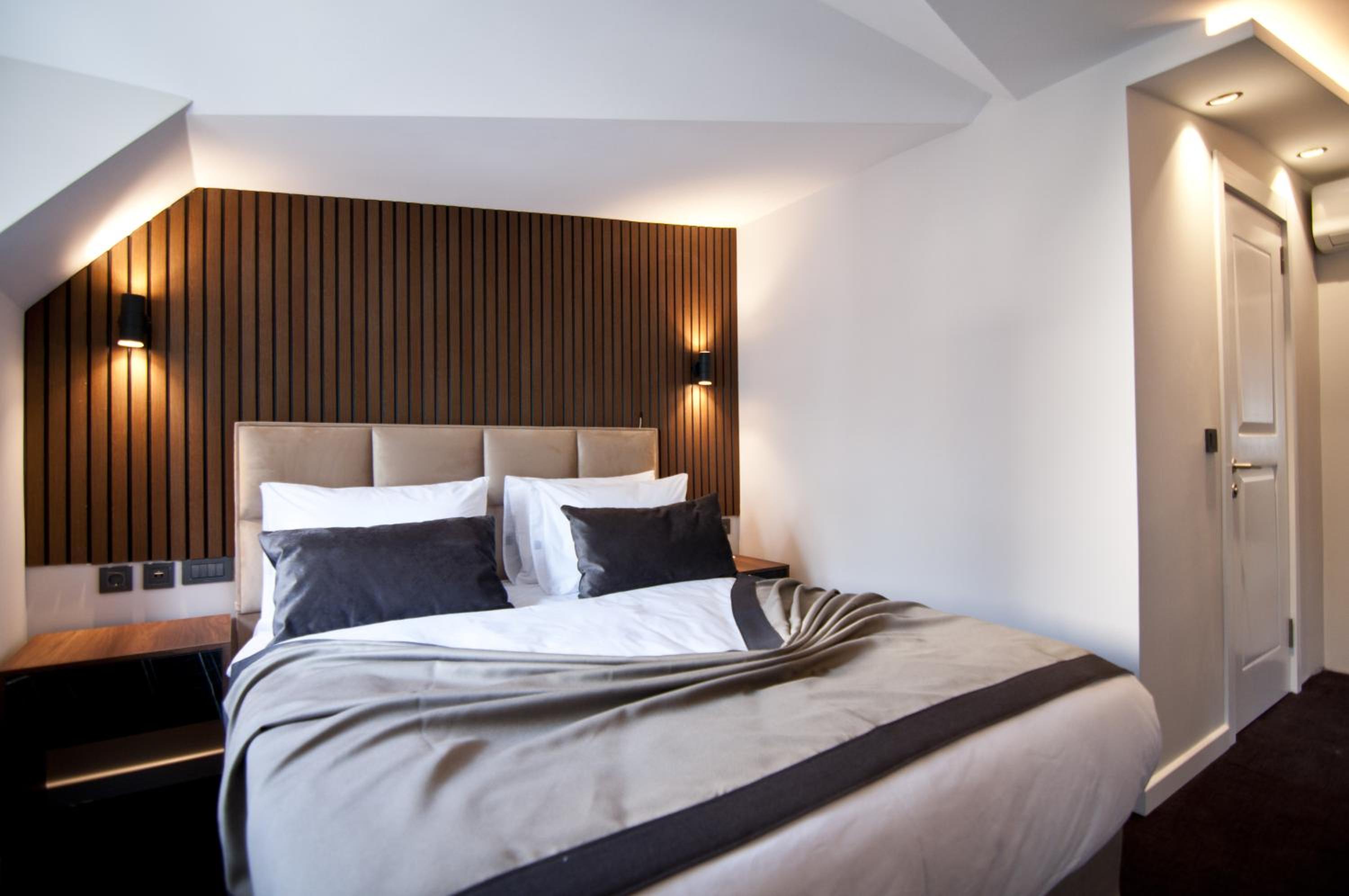 Standard Double Room photo 3