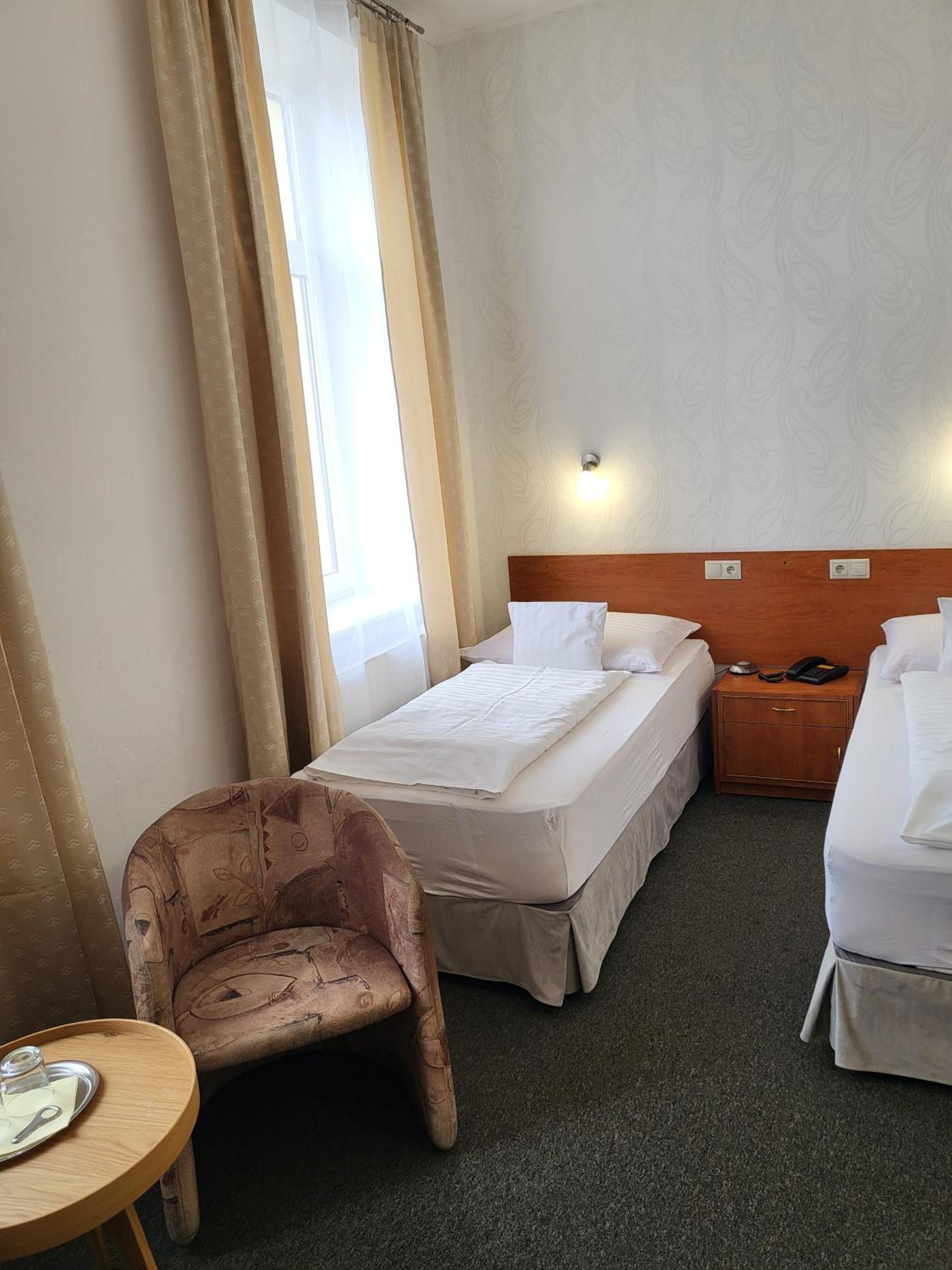 Standard Twin Room photo 1