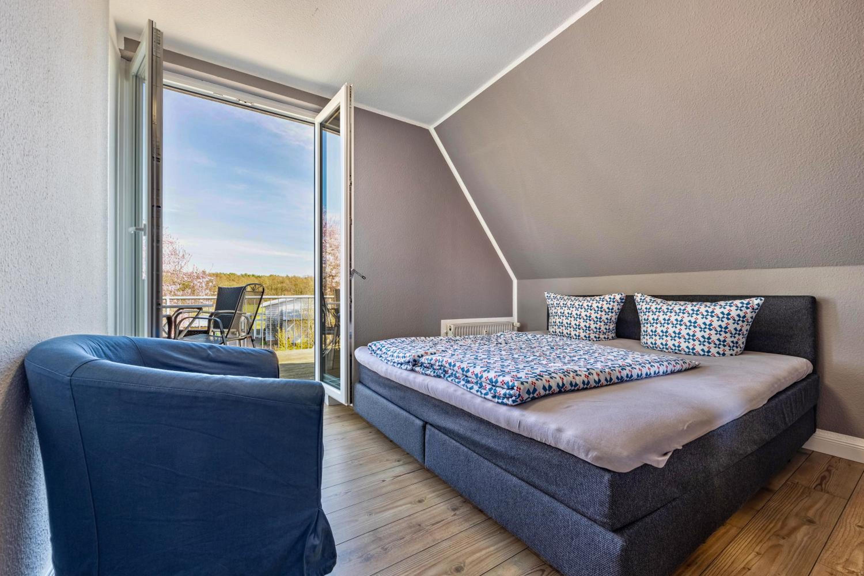 Three-Bedroom Superior Apartment