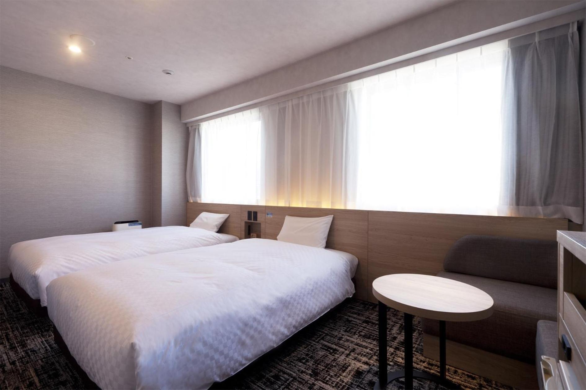 Twin Room - Non-Smoking - Photo 7