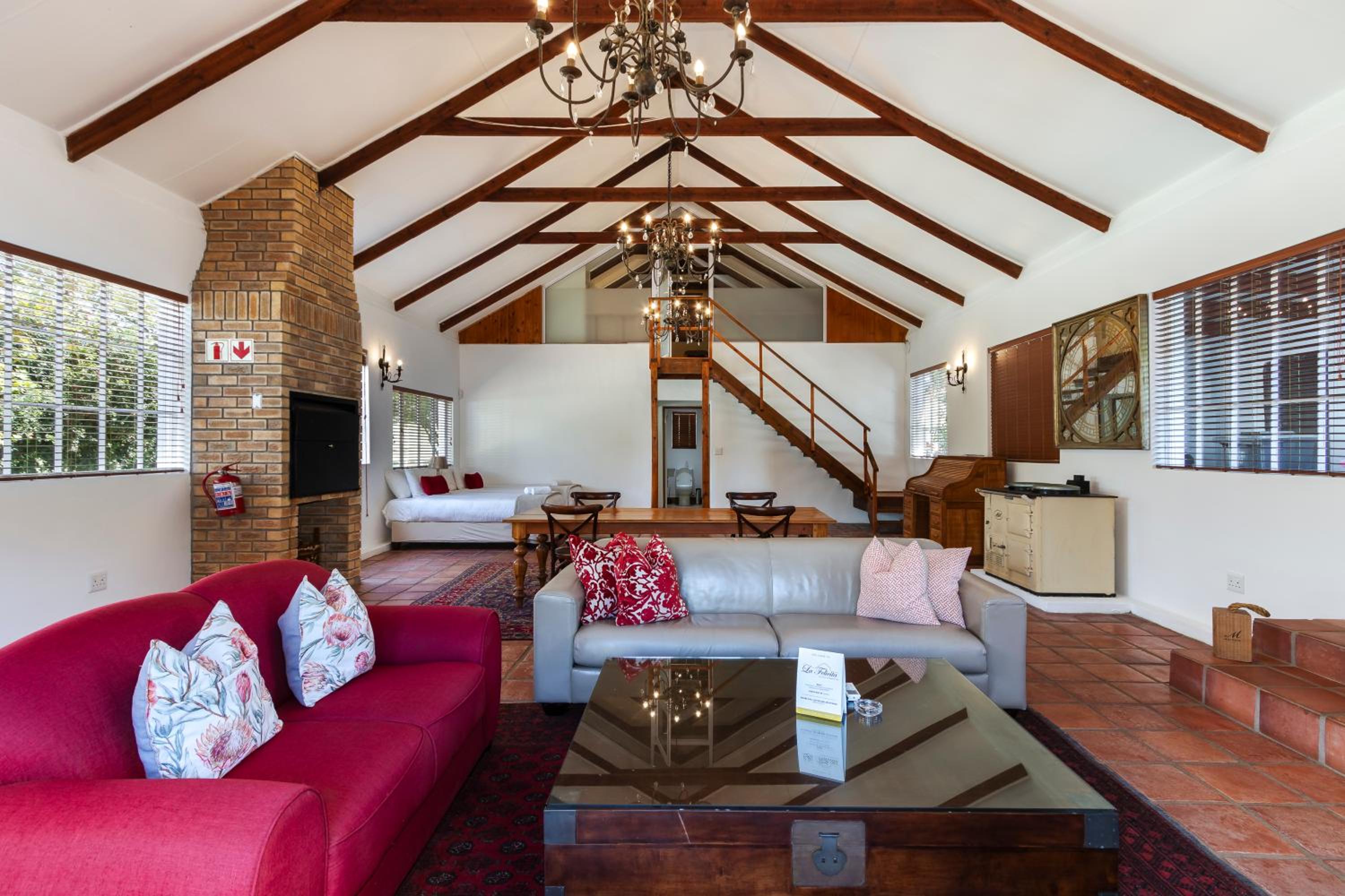 Junior Suite with Private Pool - Photo 14