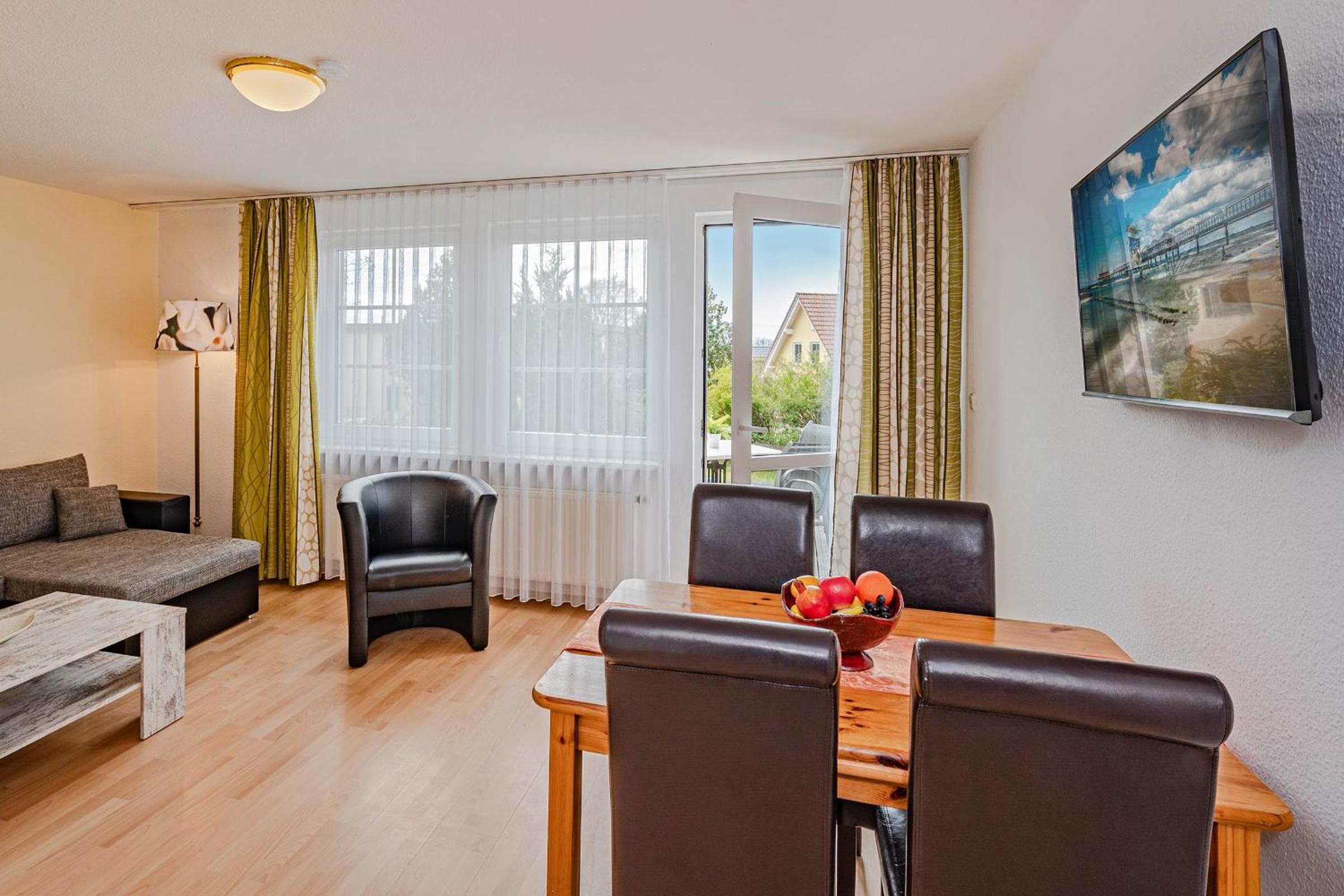 Apartment with Terrace photo 1