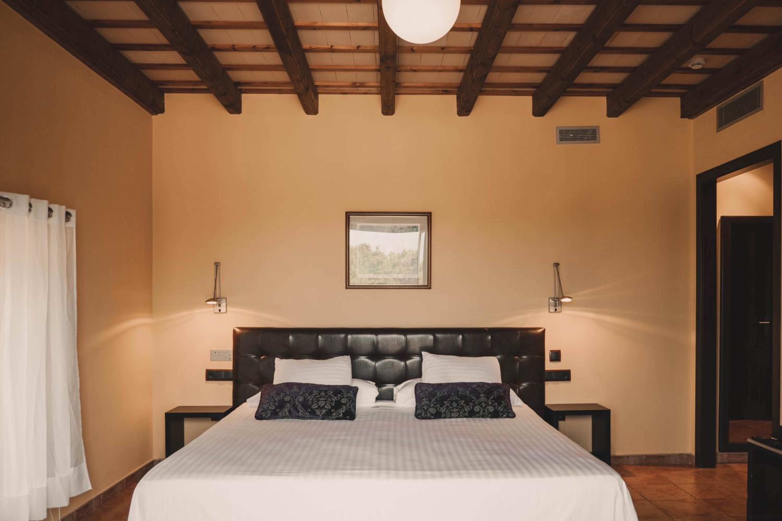 Habitación Triple con Balcón