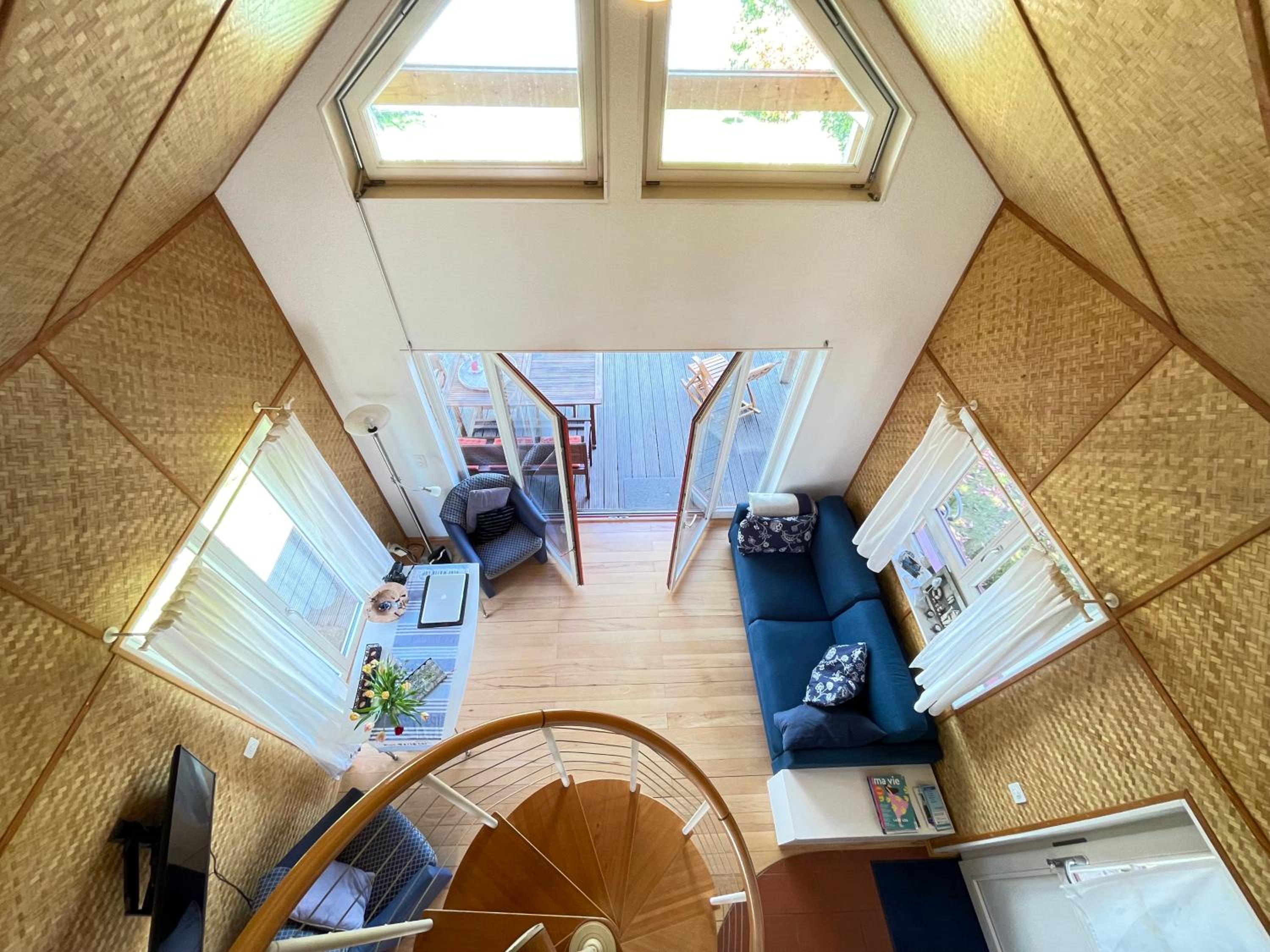 One-Bedroom House photo 1