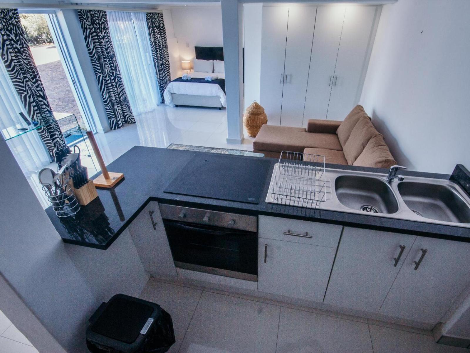 Apartment - Ground Floor - Photo 2