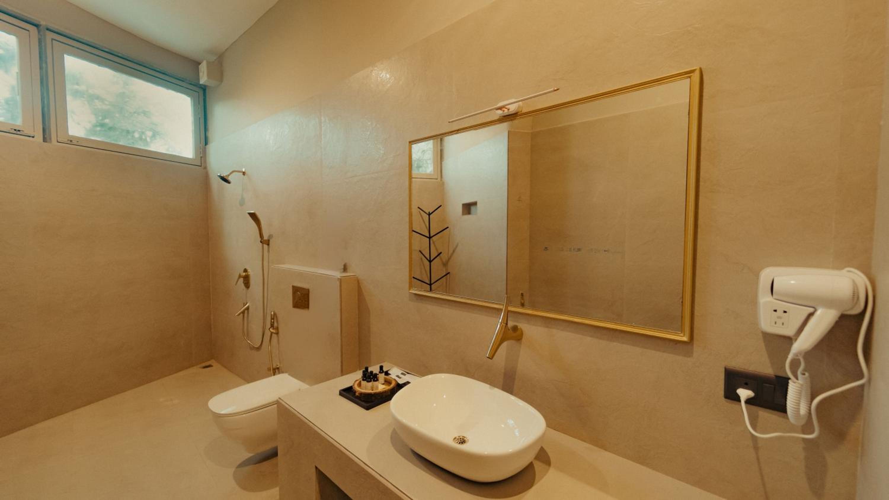 King Room with Balcony photo 3
