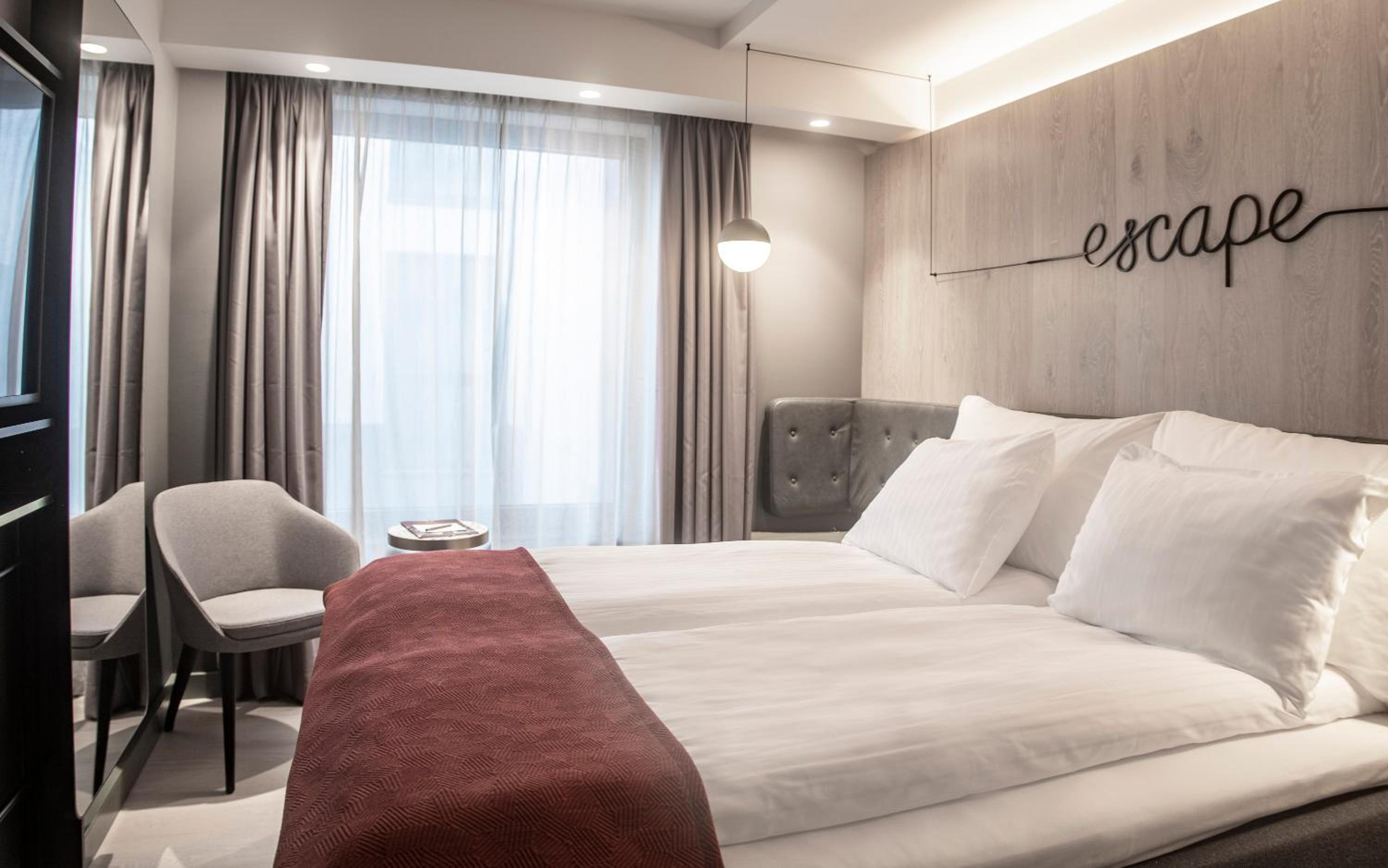 Double Room - Photo 4