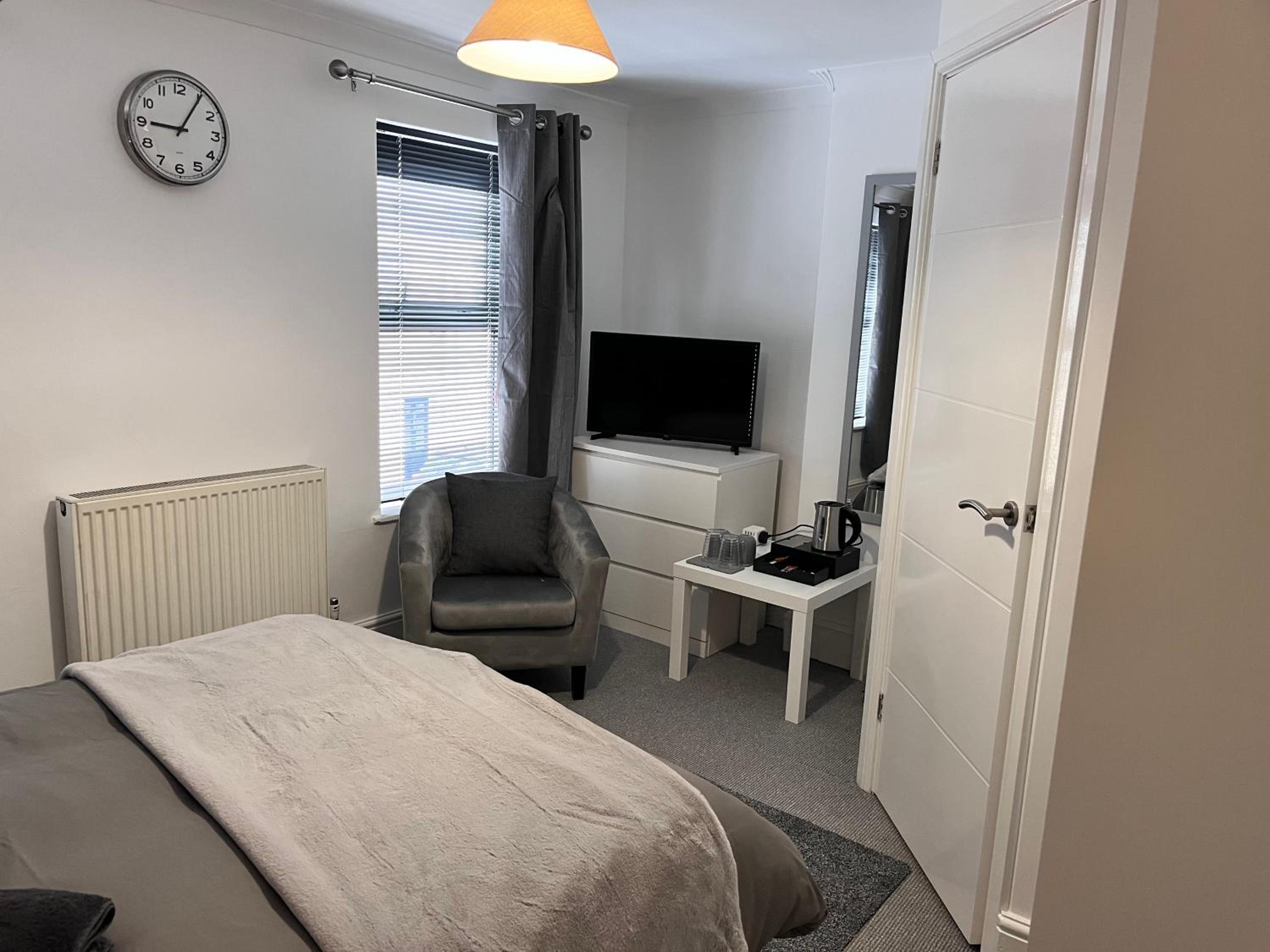 Standard Double Room photo 2