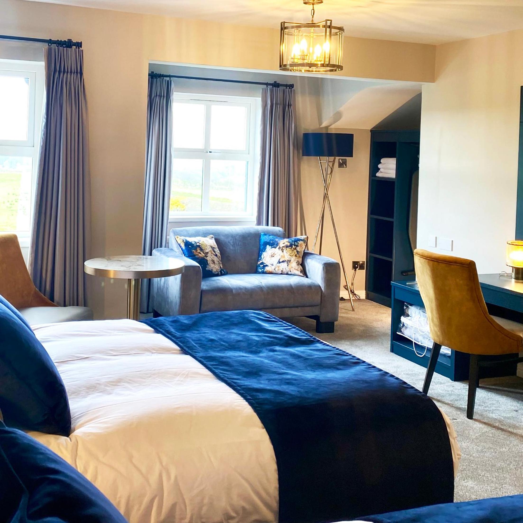 Double or Twin Room - Photo 6