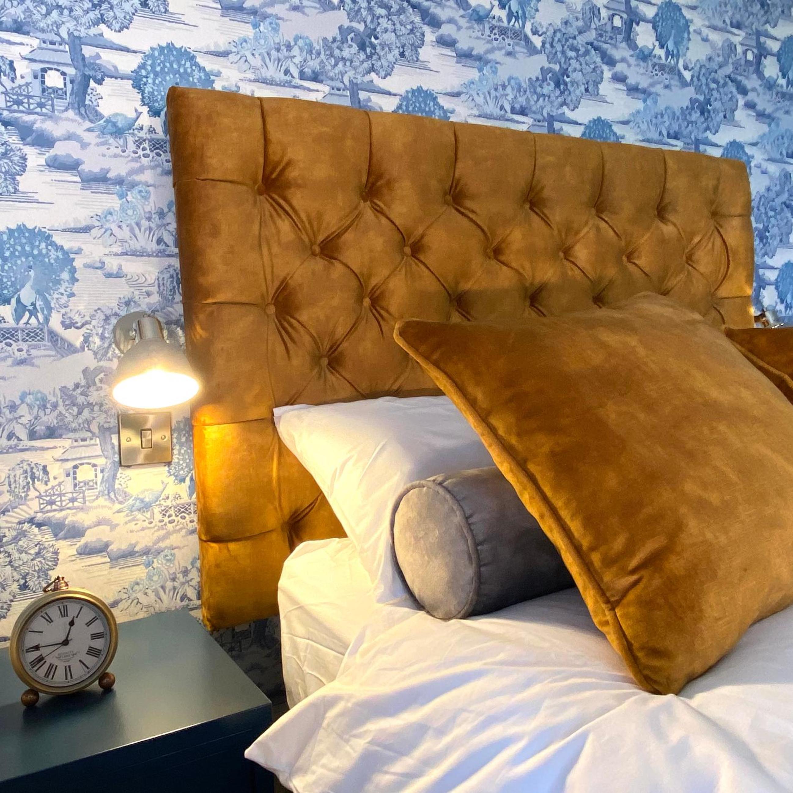 Double or Twin Room - Photo 5
