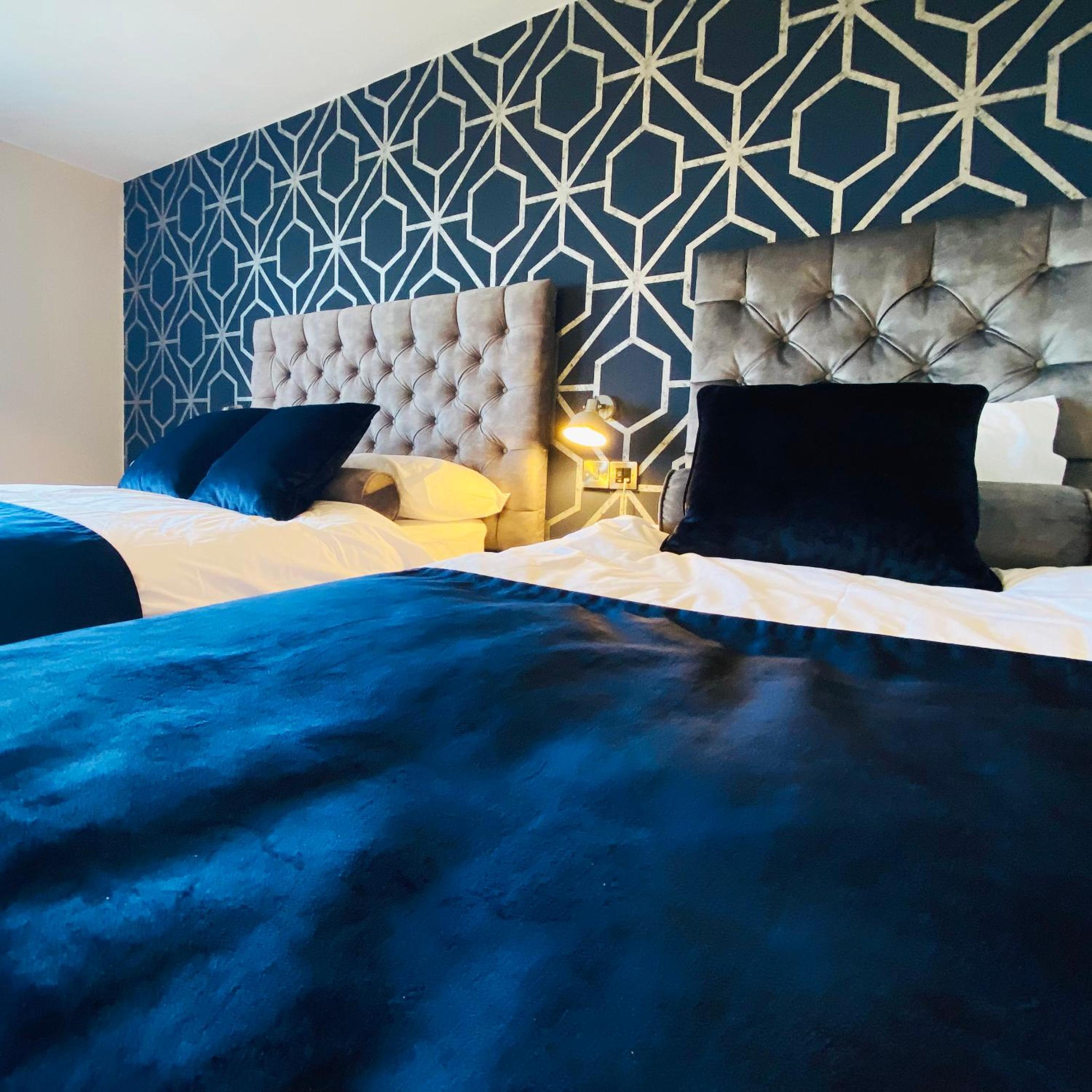Double or Twin Room - Photo 7