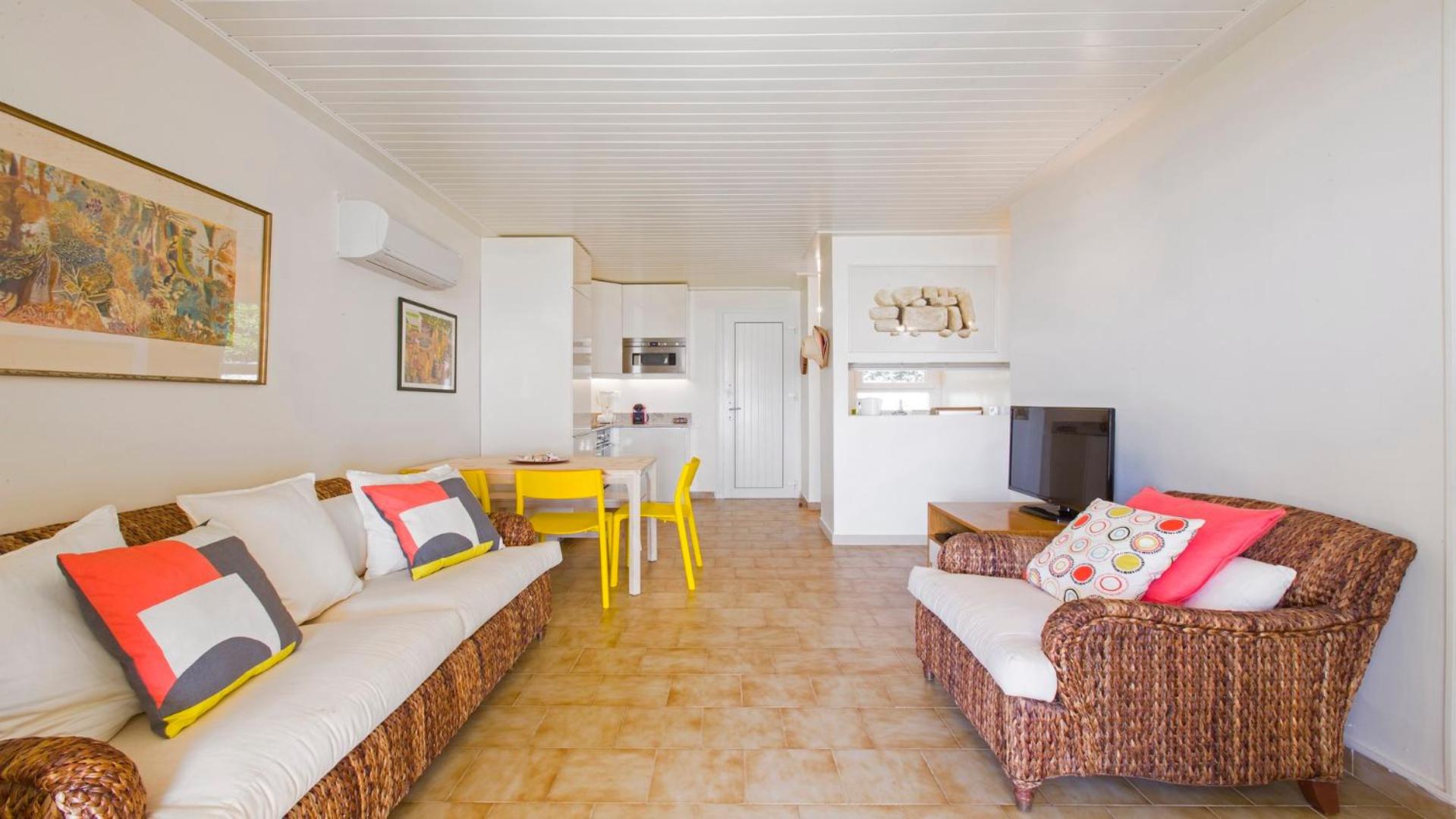 Villa - Beach Front