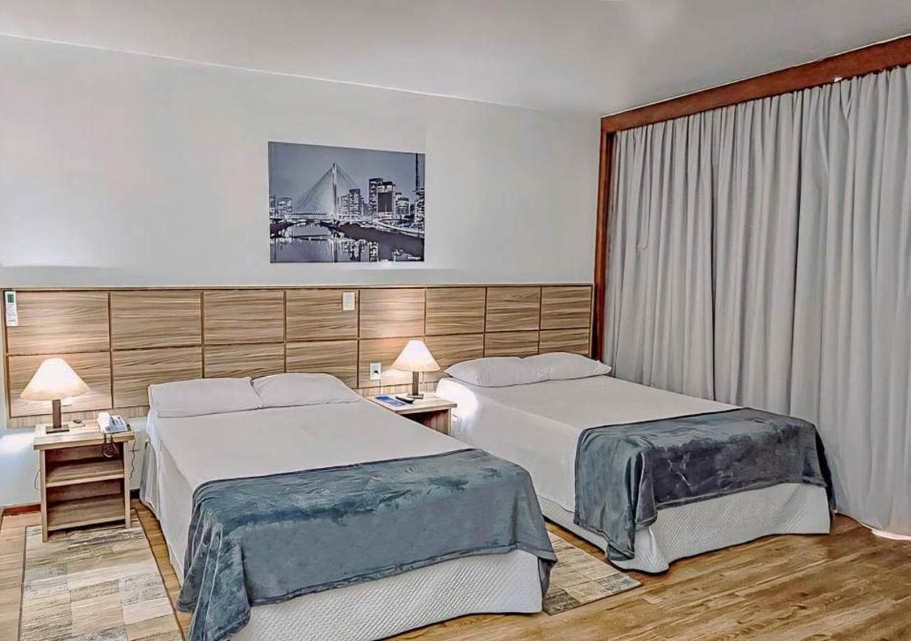 Deluxe Double or Twin Room photo 3