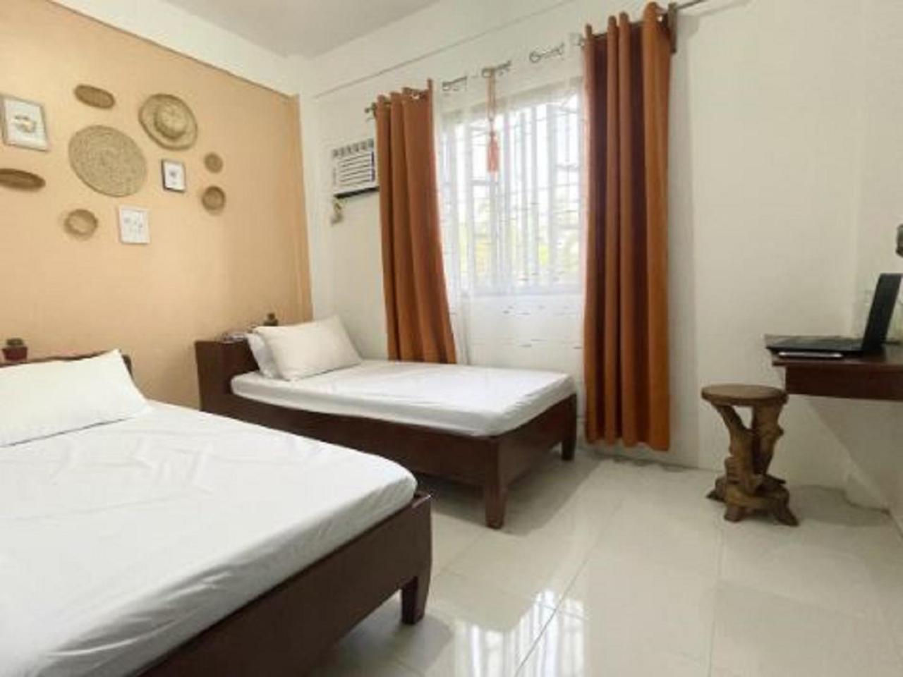 Budget Double or Twin Room photo 3