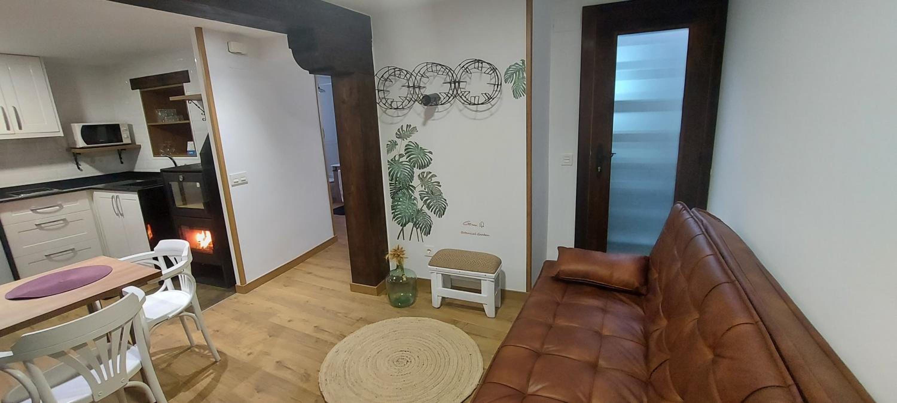 Two-Bedroom Apartment photo 2
