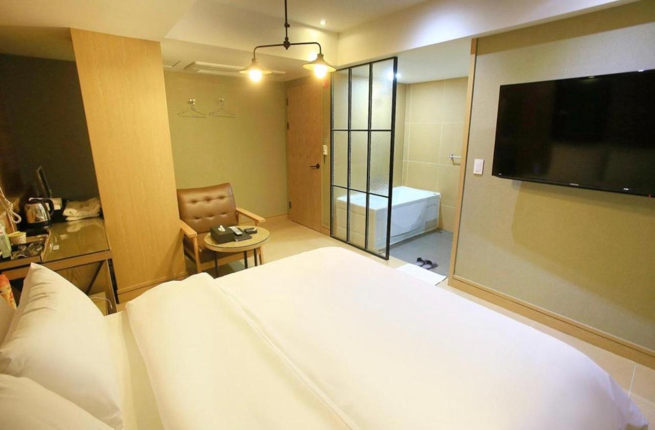 Suite Room