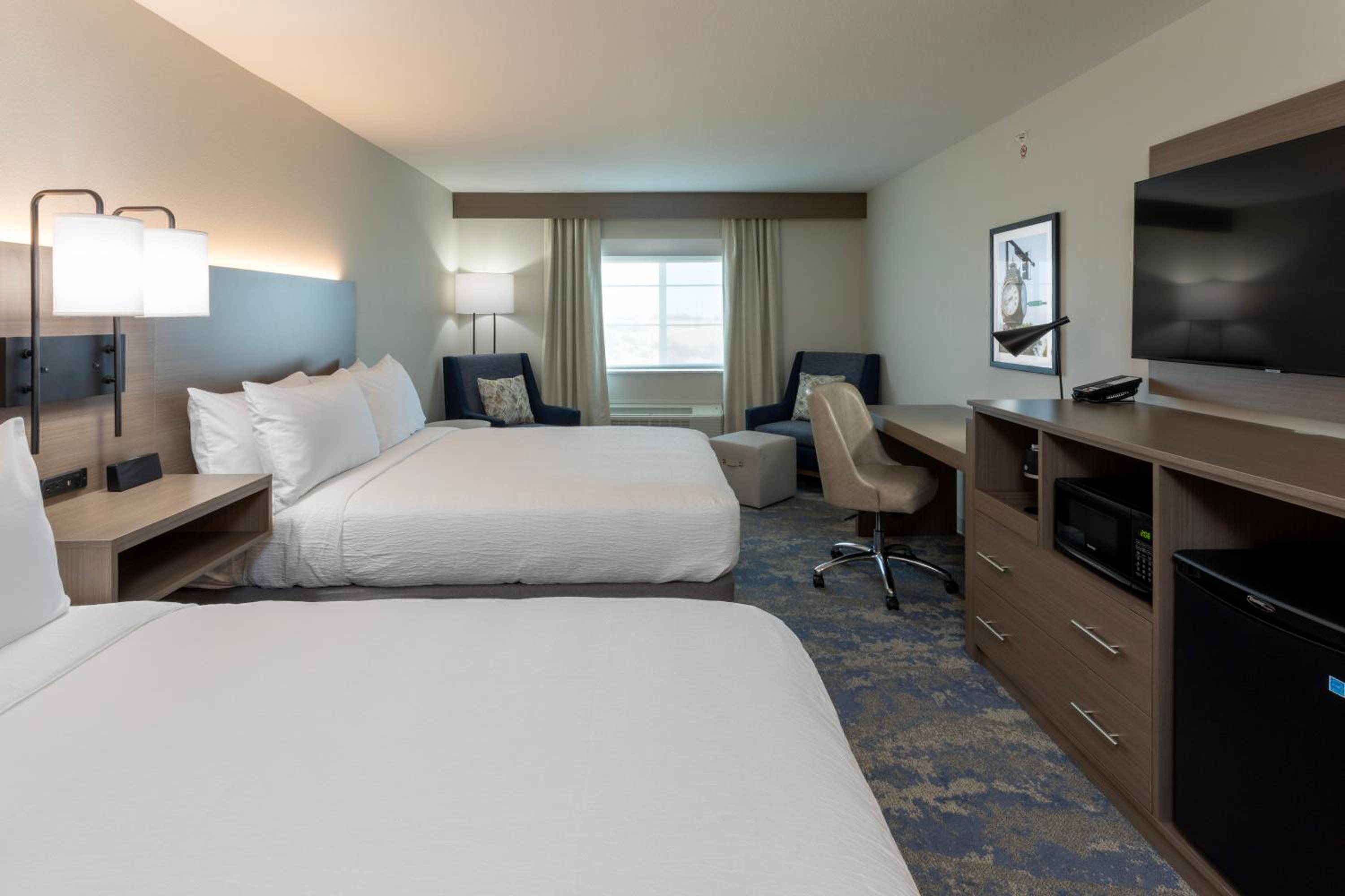King Suite with Spa Bath
