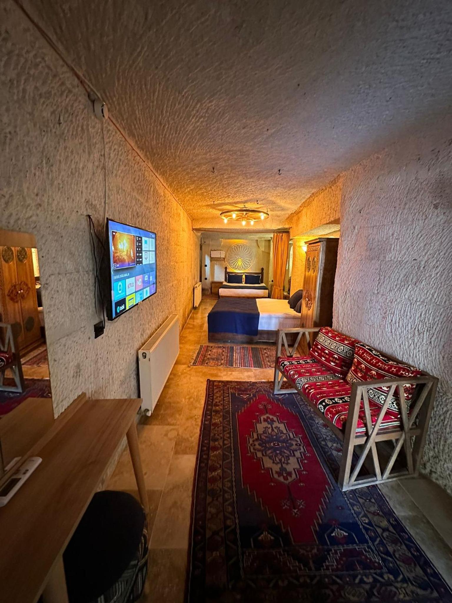 Superior Quadruple Room - Photo 2