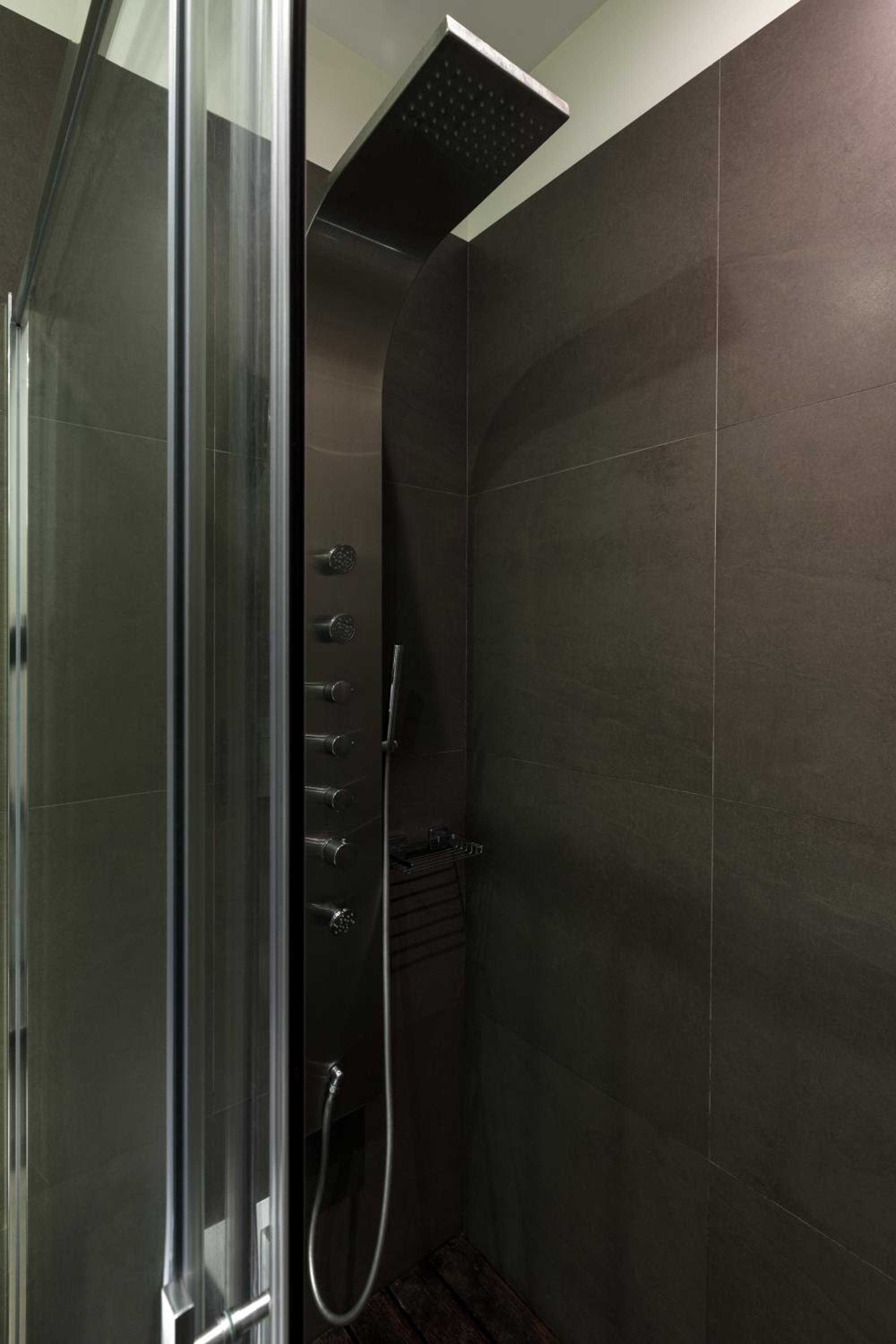 Deluxe Double Room with Balcony photo 2