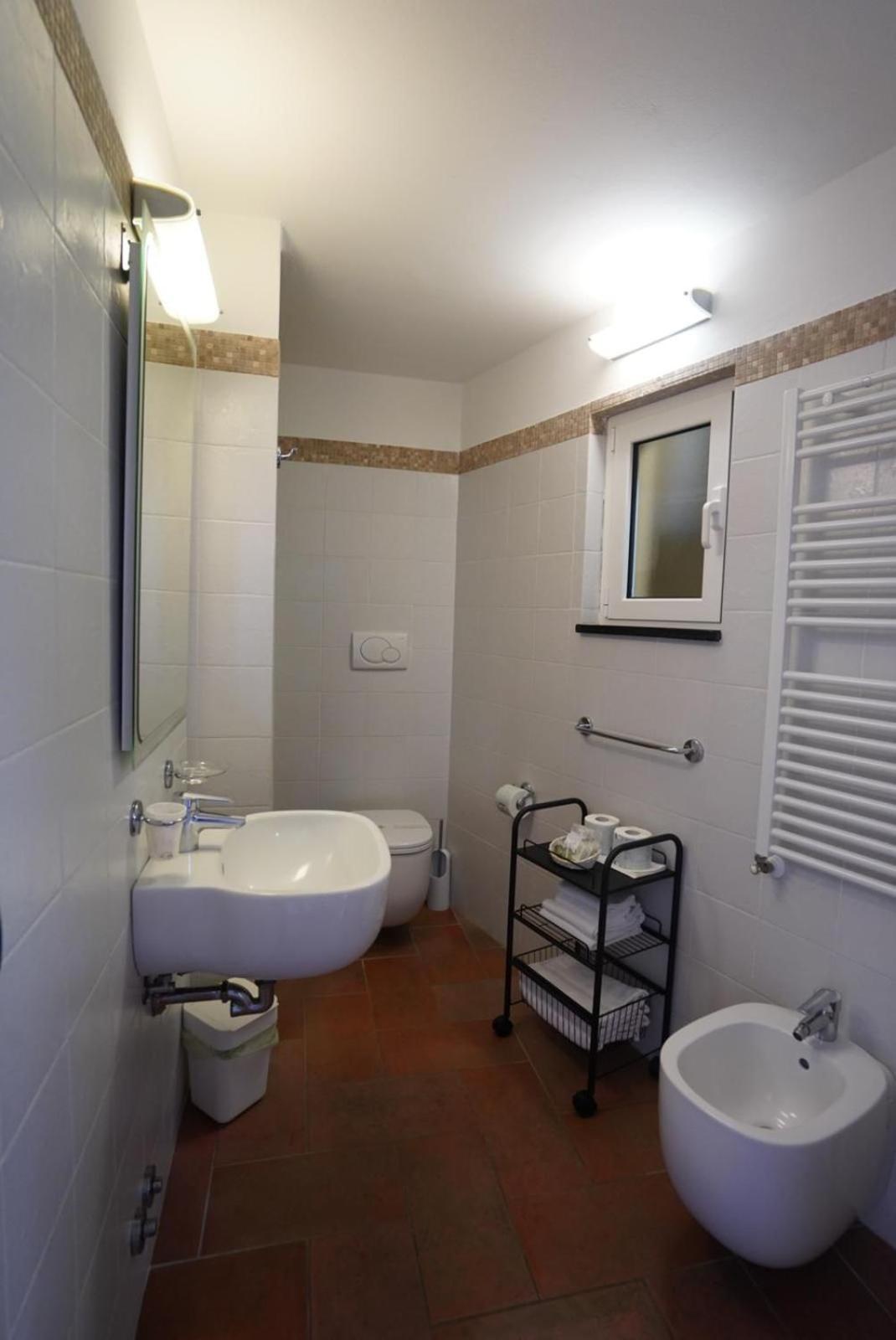Double Room with Balcony photo 3