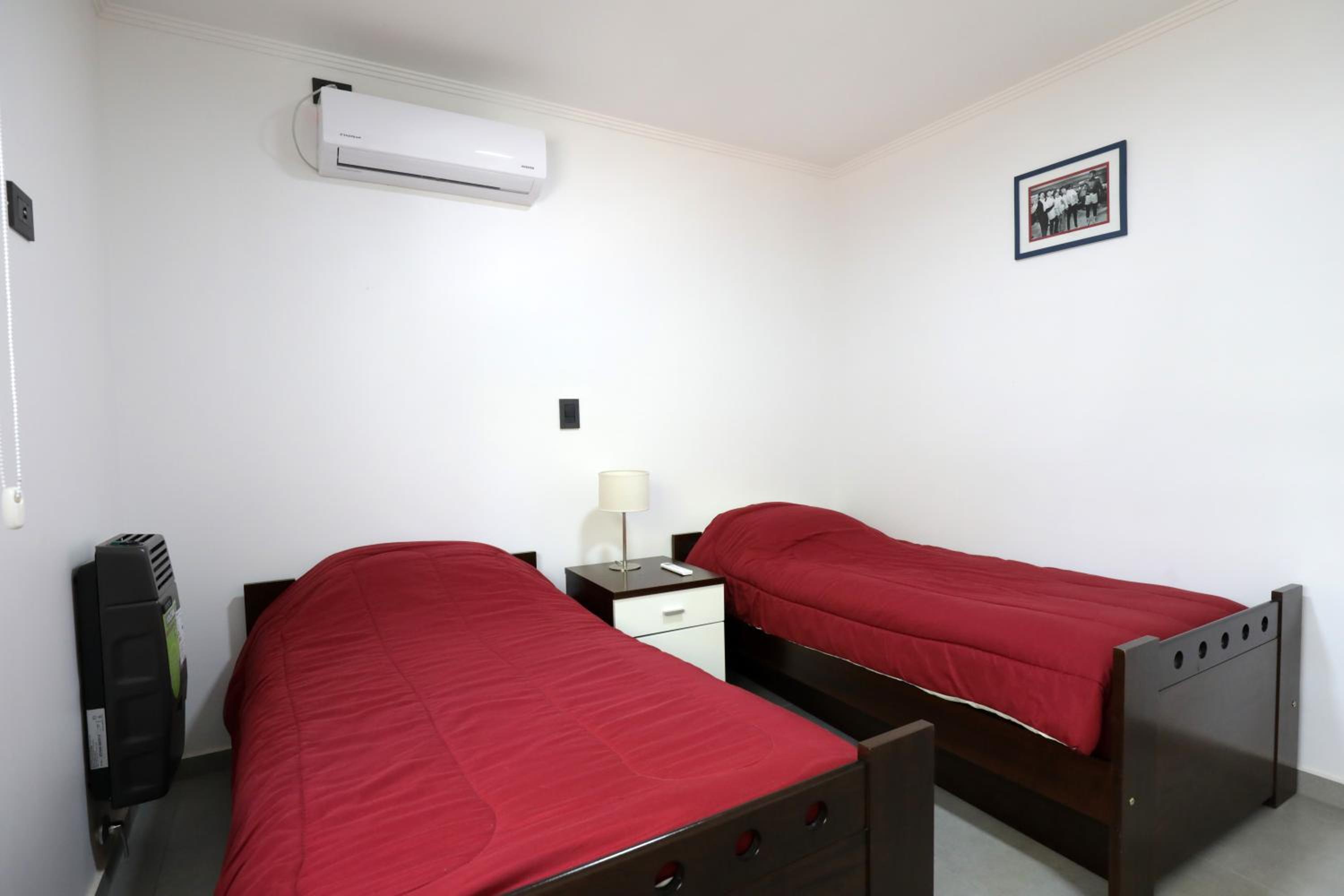 One-Bedroom Apartment photo 3