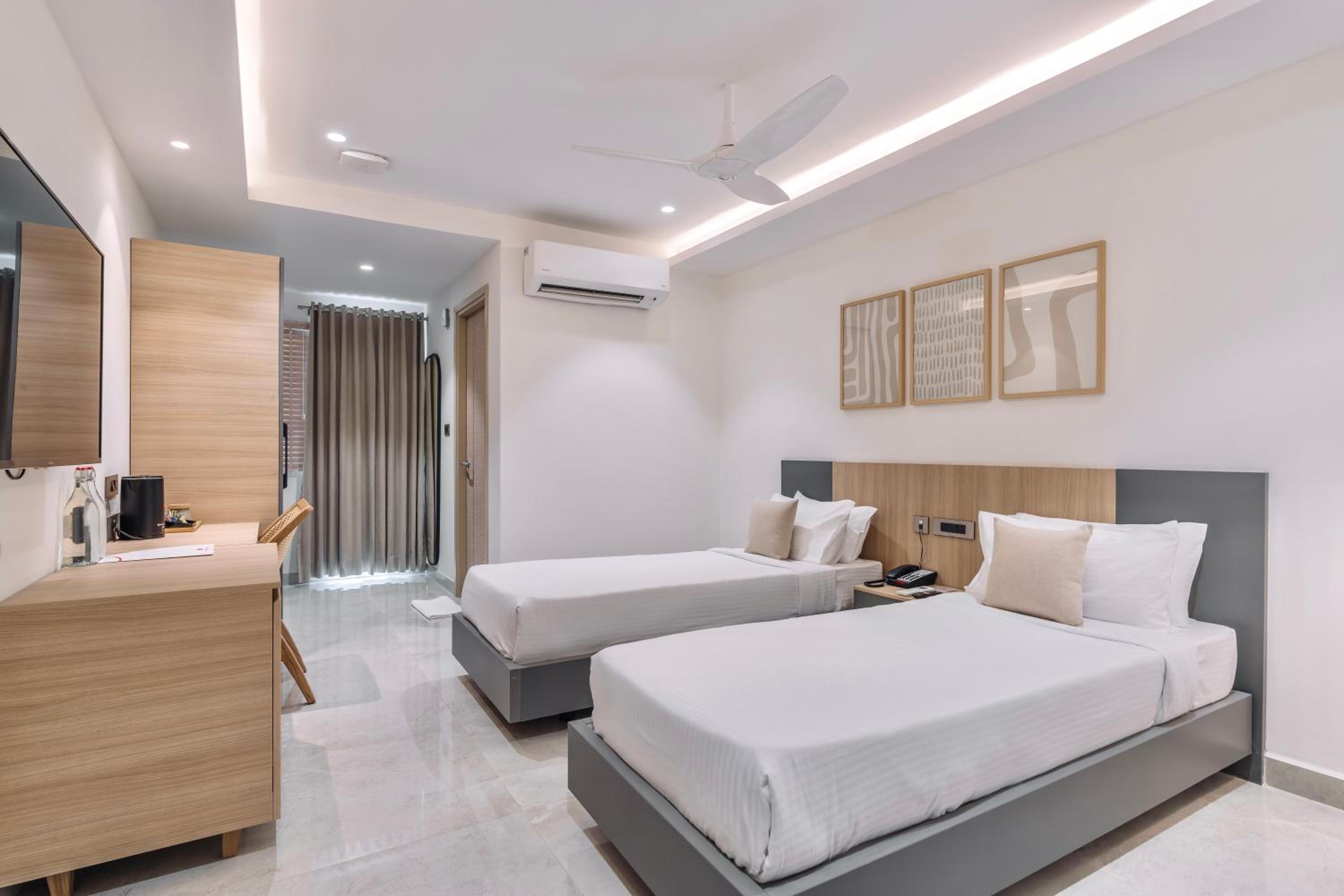 Premier Twin Supreme with Early Check-In & Late Check-Out upto 2 hours (subject to availability). Free Room Upgrade (subject to availability) photo 1