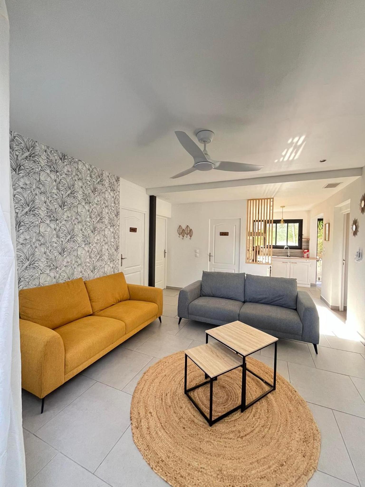 Three-Bedroom Villa photo 1