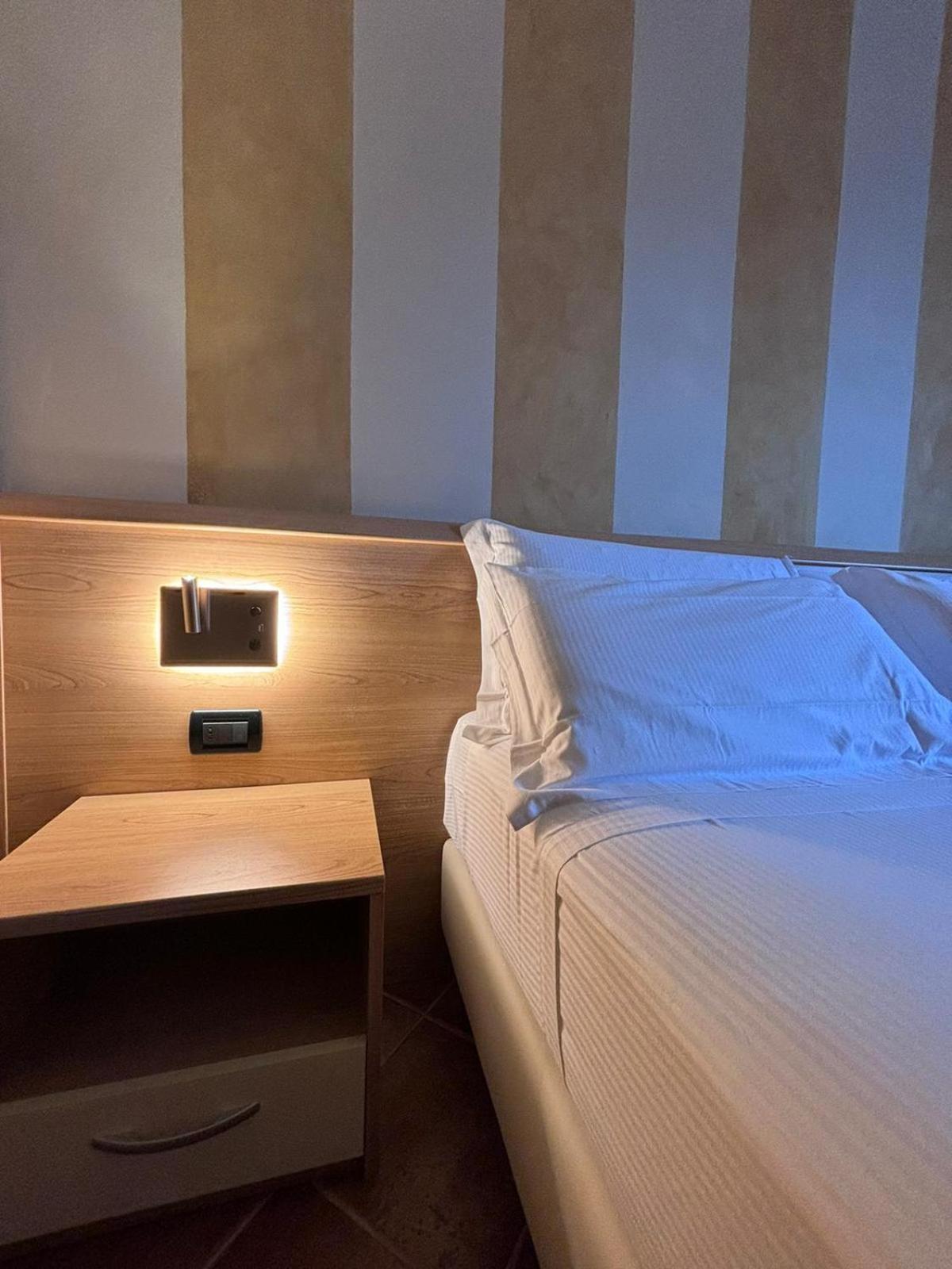 Standard Double or Twin Room with Garden View
