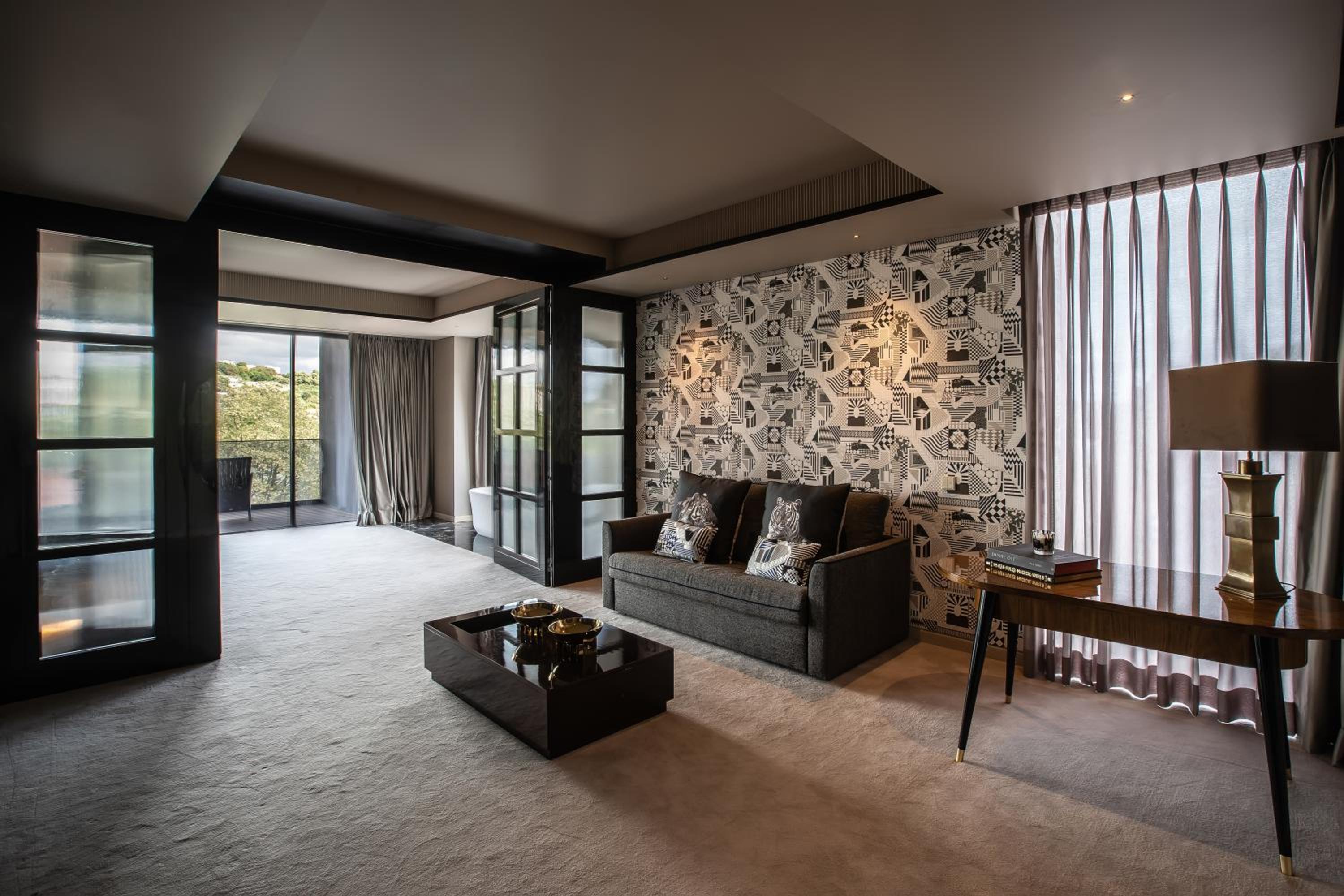 Signature Master Suite - Photo 2
