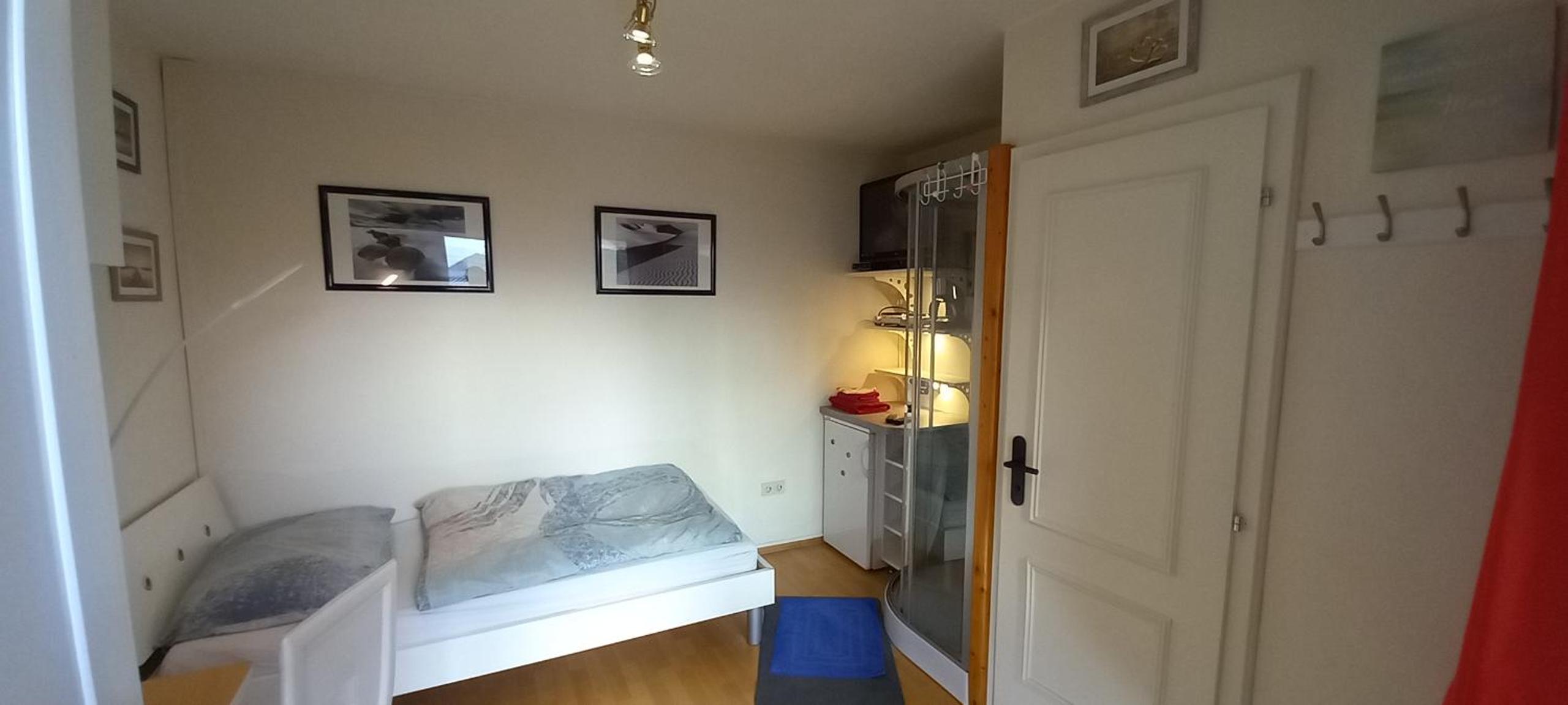 Budget Double Room photo 1