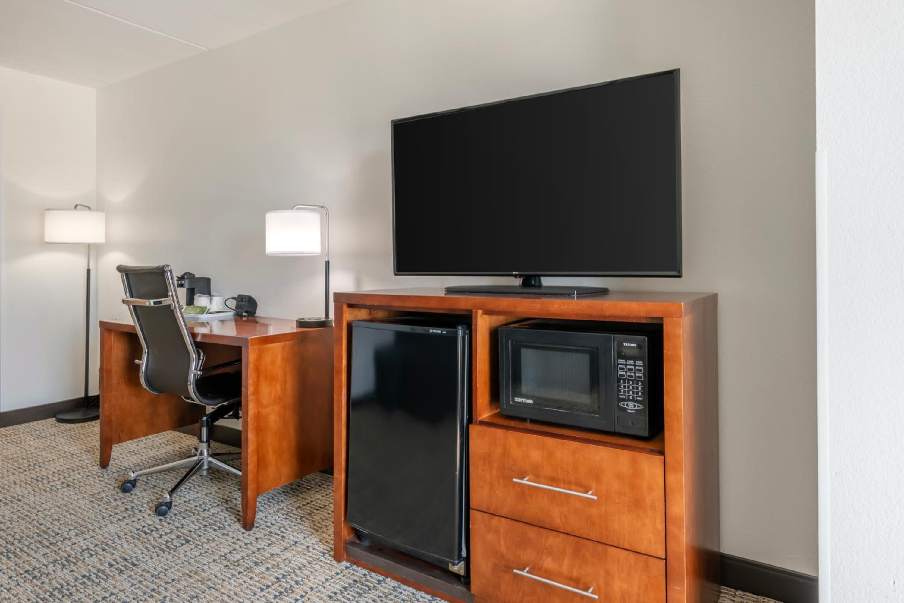 King Suite - Photo 10