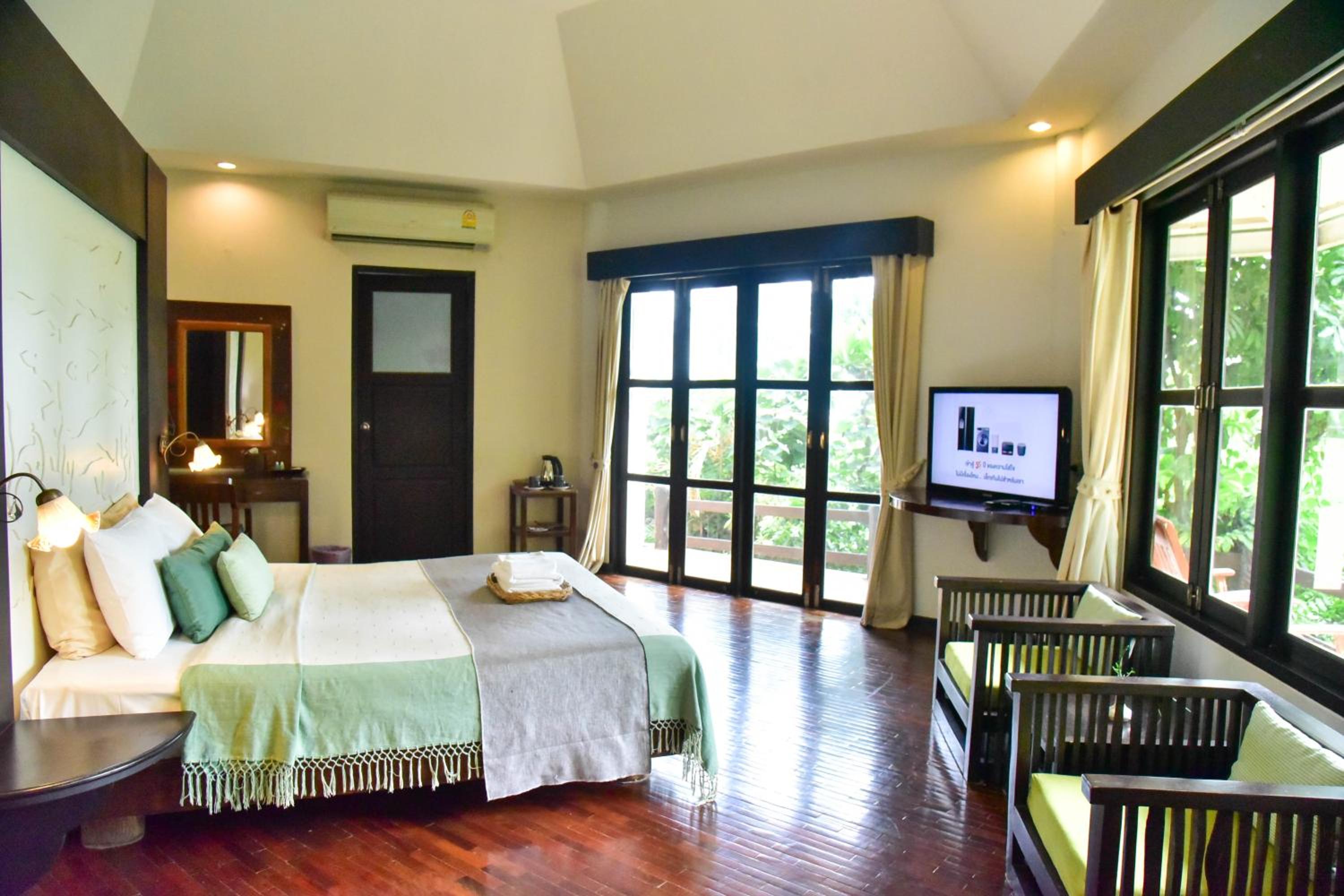 Villa with Garden View - Photo 1