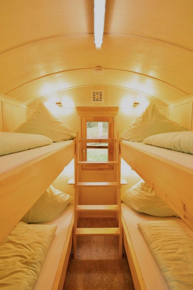 Mobile Home photo 1