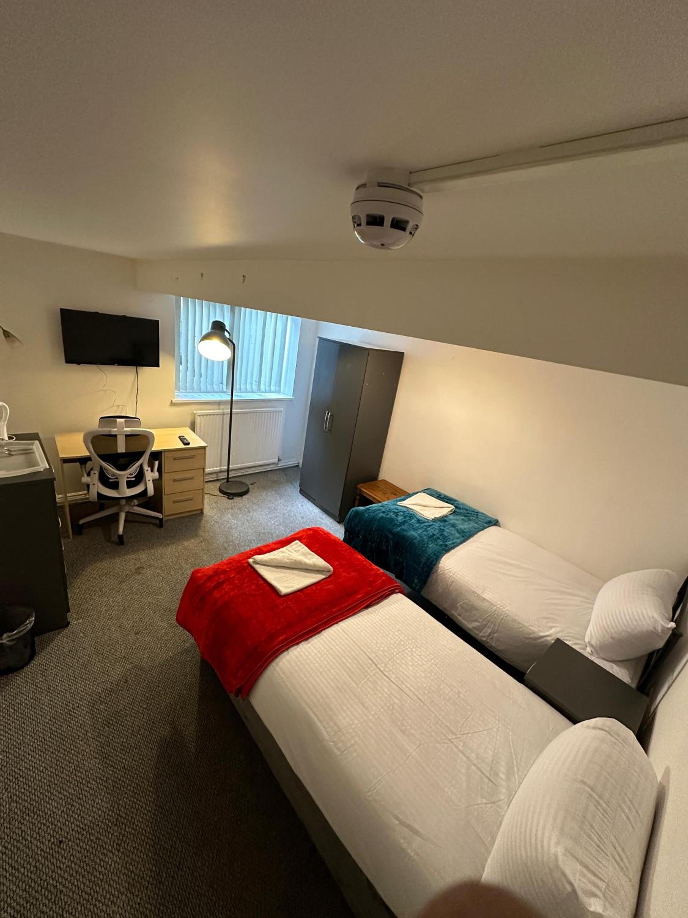 Twin Room with Shared Bathroom