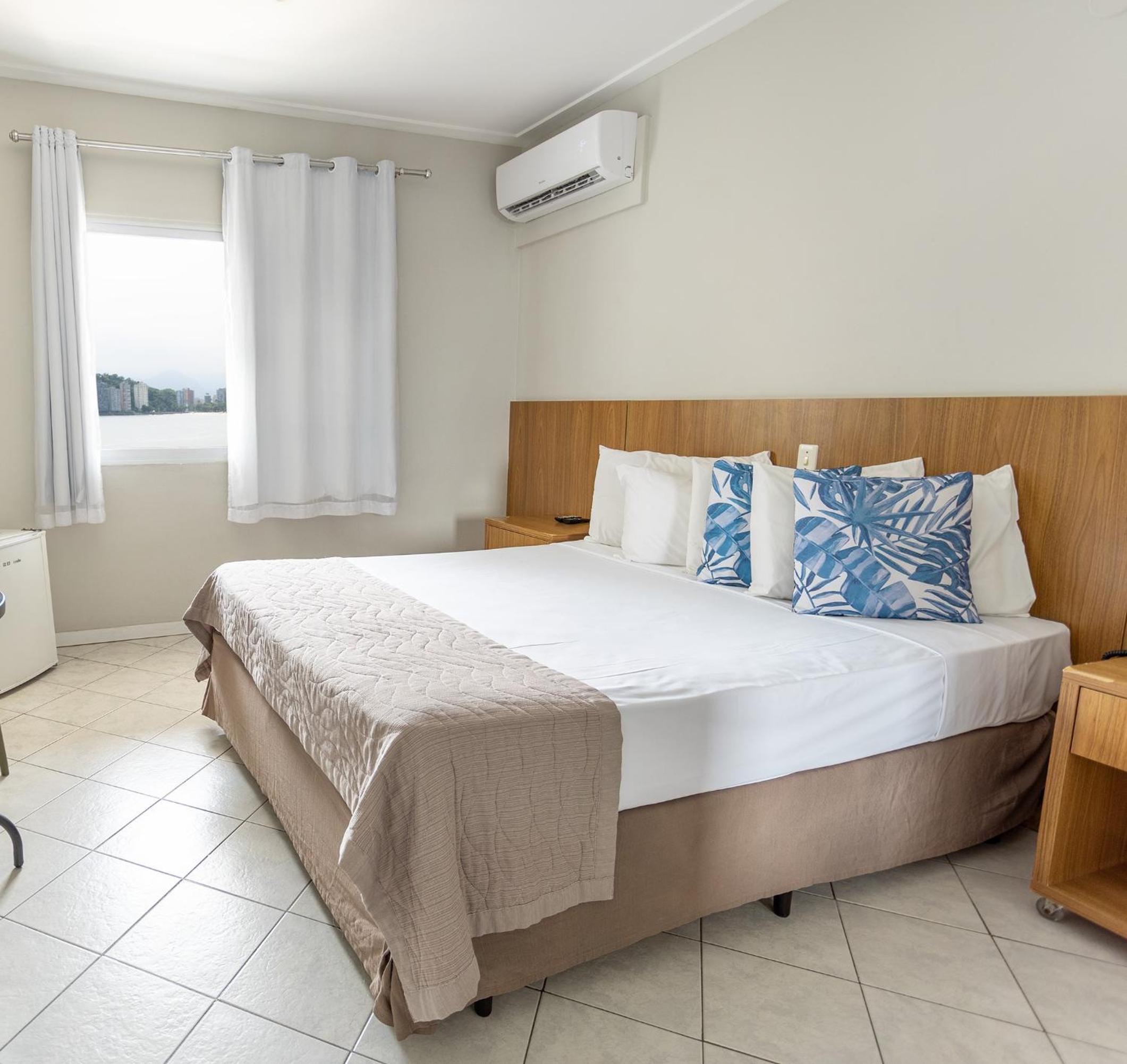 Queen Room with Sea View