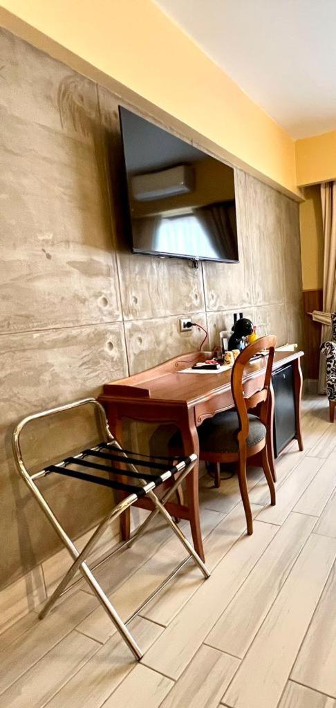 Executive Room - Photo 4