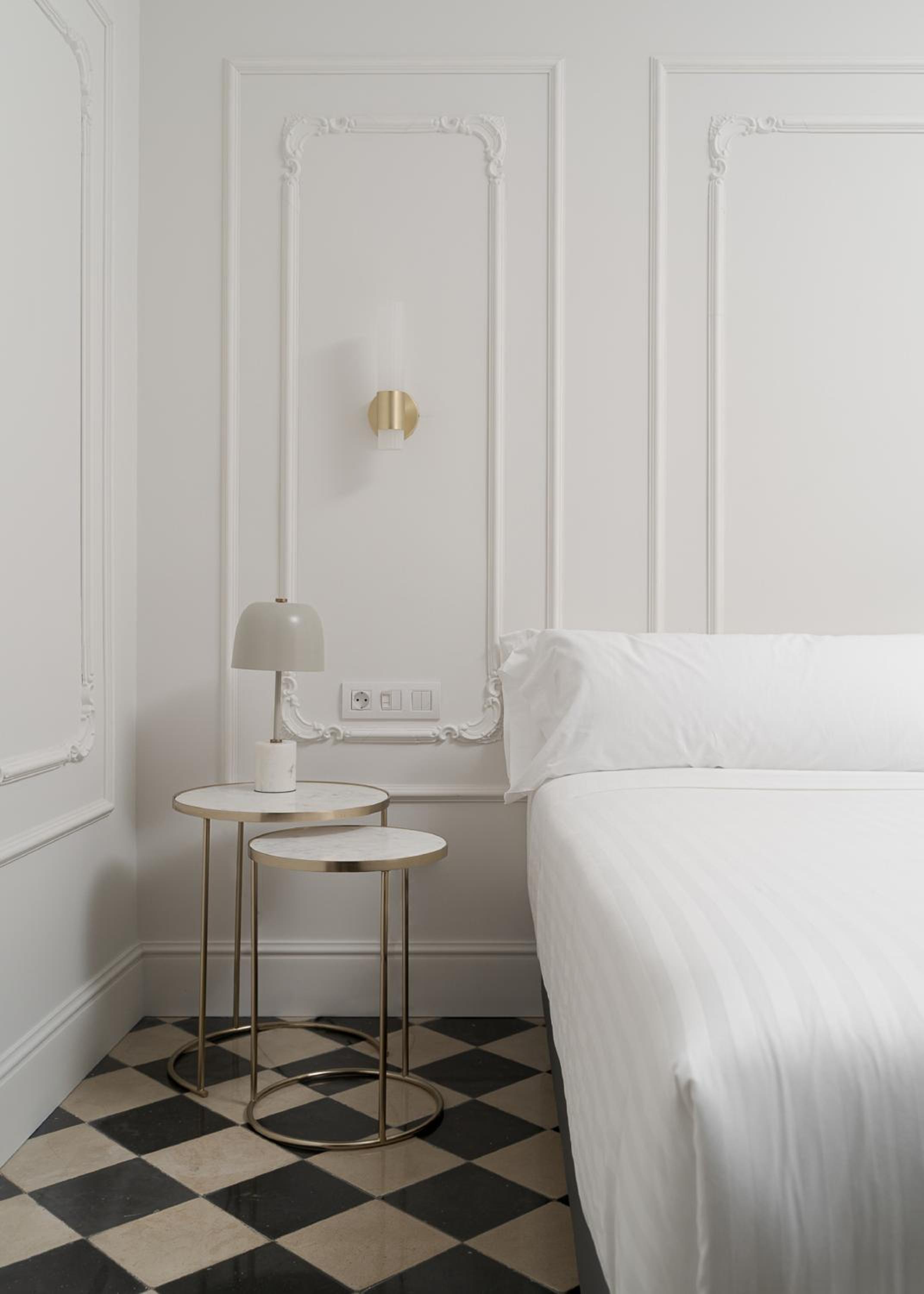Deluxe Double or Twin Room - Photo 7