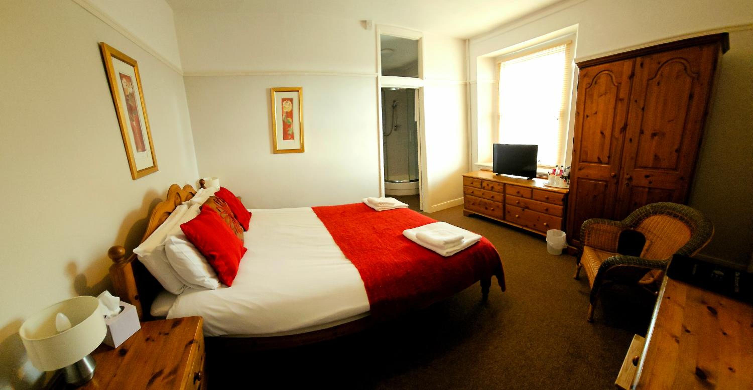 Double Room - Photo 2