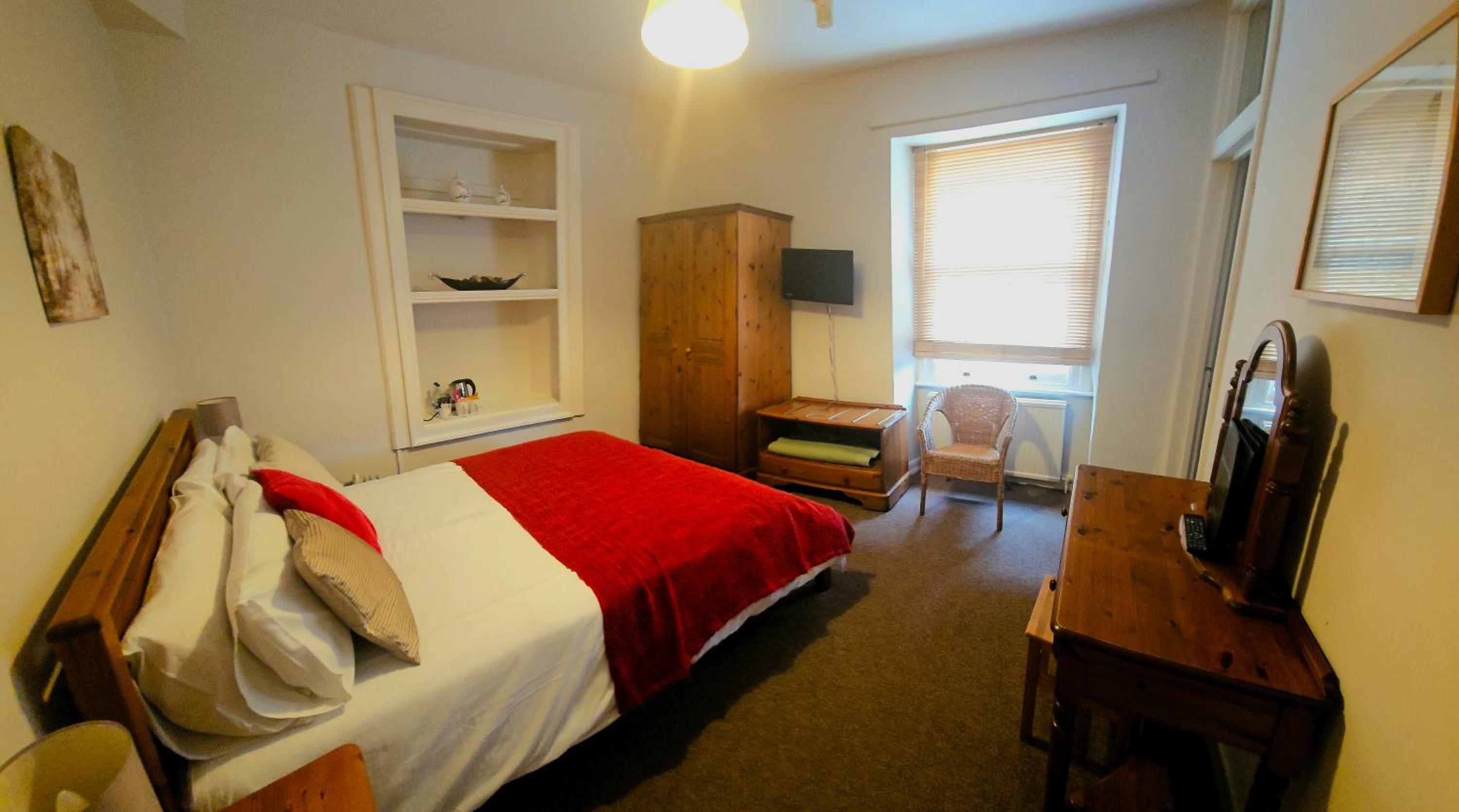 Double Room - Photo 3